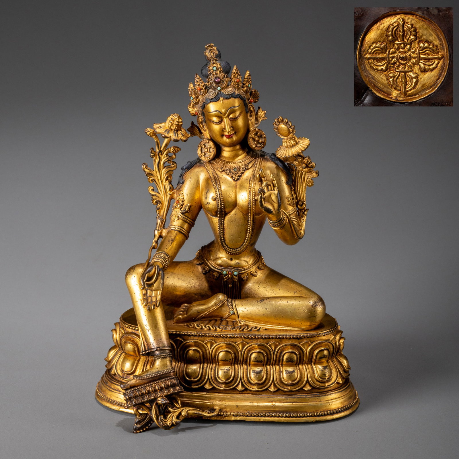 Gilt Bronze Tara Statue (1 of 11)