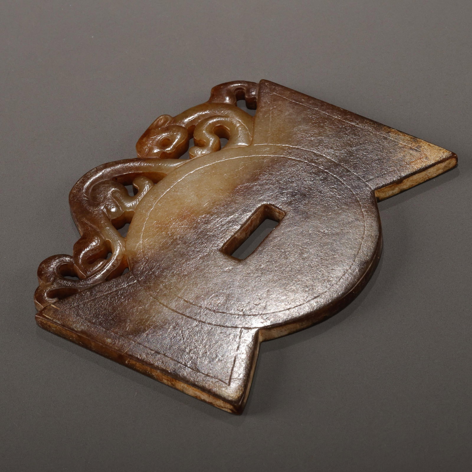 Three-point openwork jade screen - 3