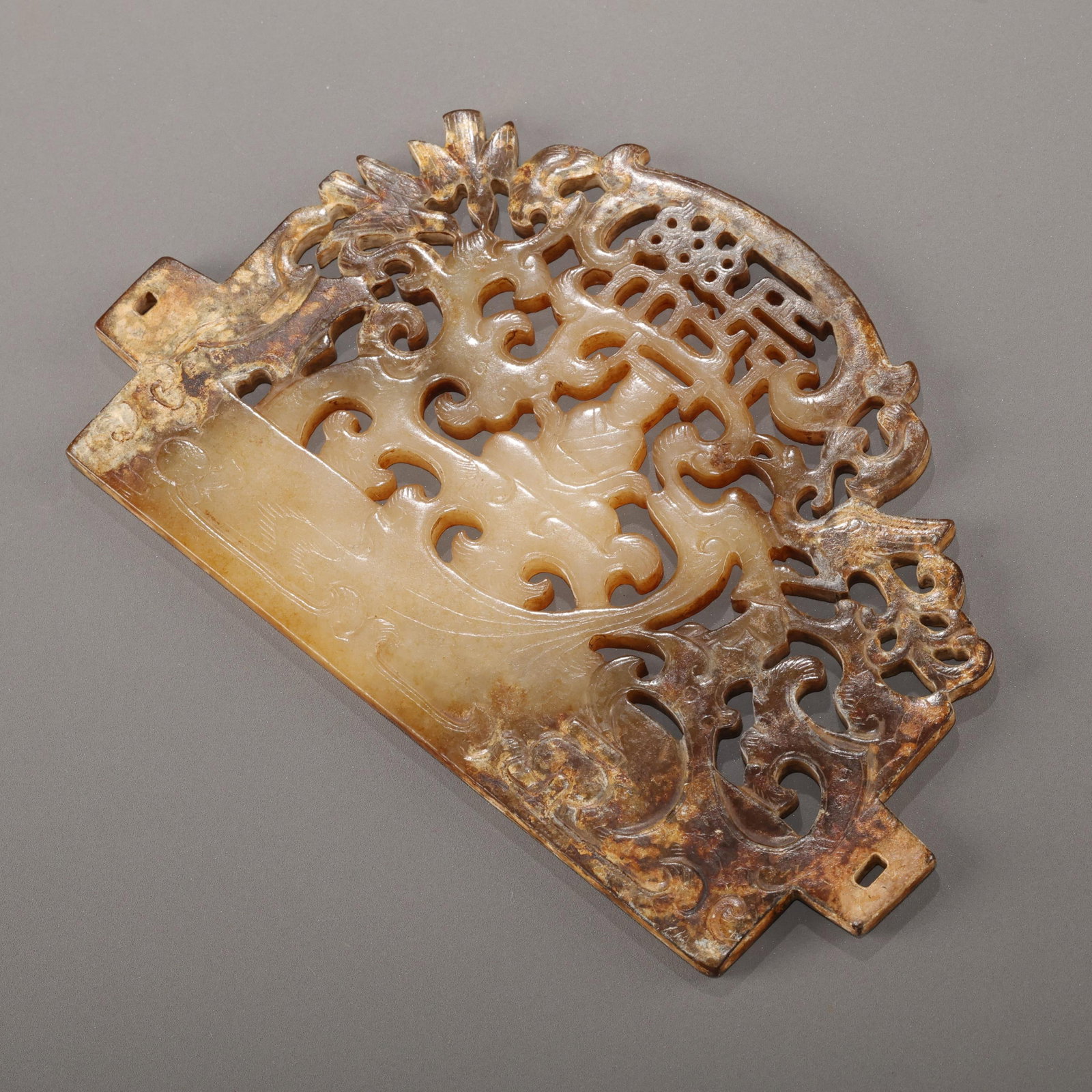 Three-point openwork jade screen - 7