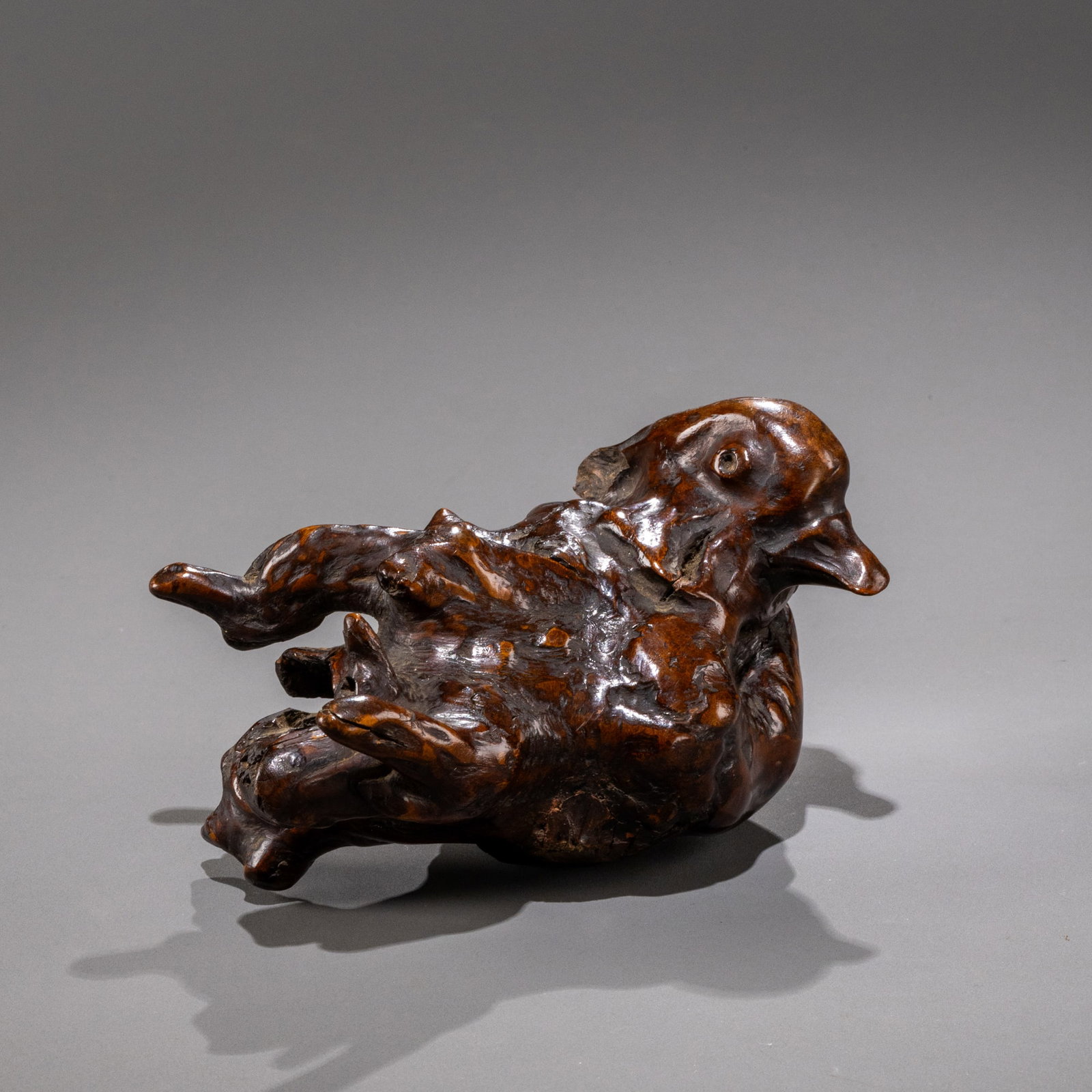 Natural root carving bird-shaped ornament: W: 14cm H: 9cm