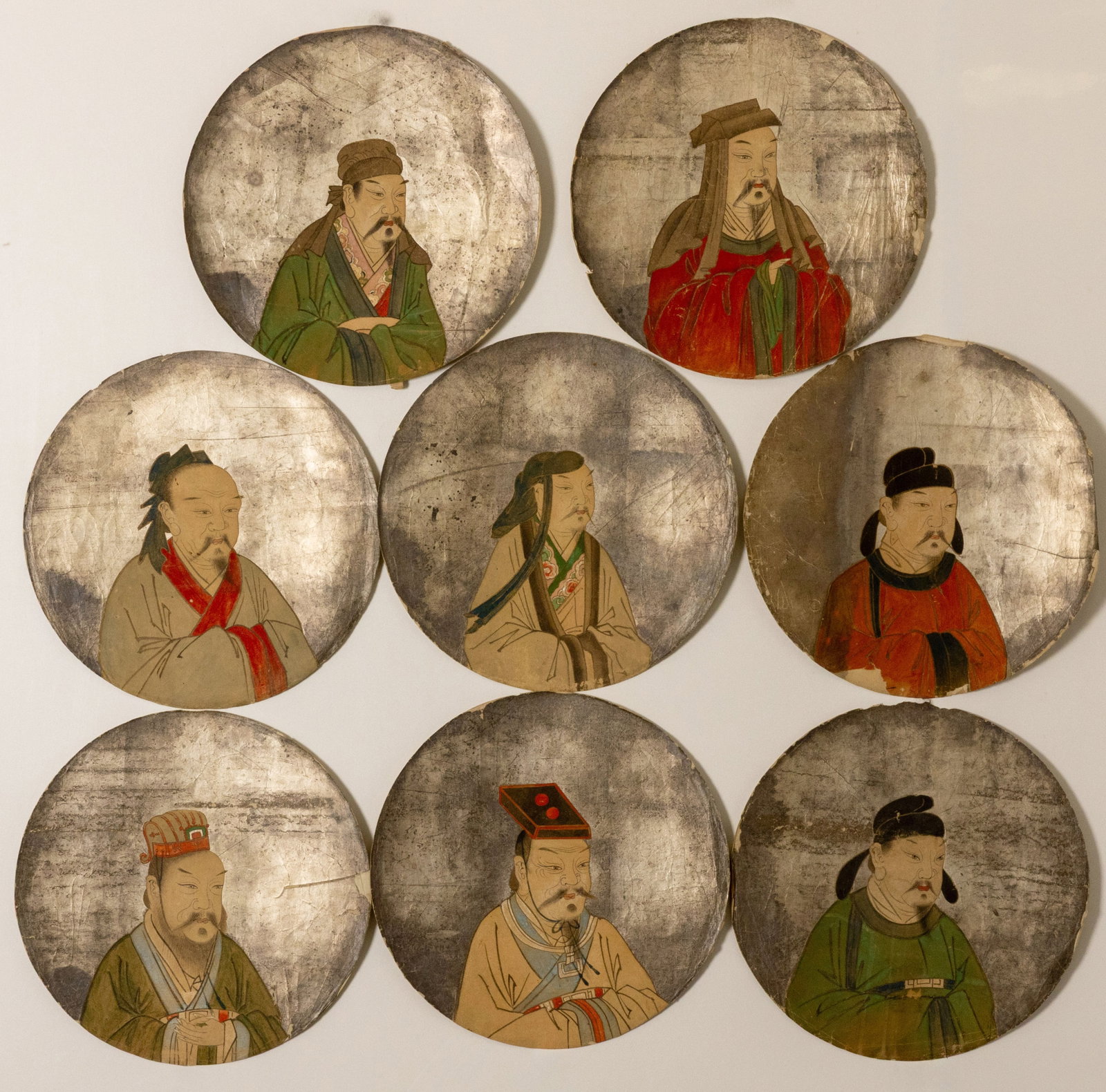Eight portraits of virtuous officials throughout the Qing Dynasty: D: 31cm x 8