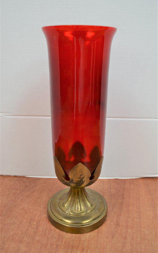 Older Antique Tabletop Sanctuary Lamp with Globe (1 of 9)