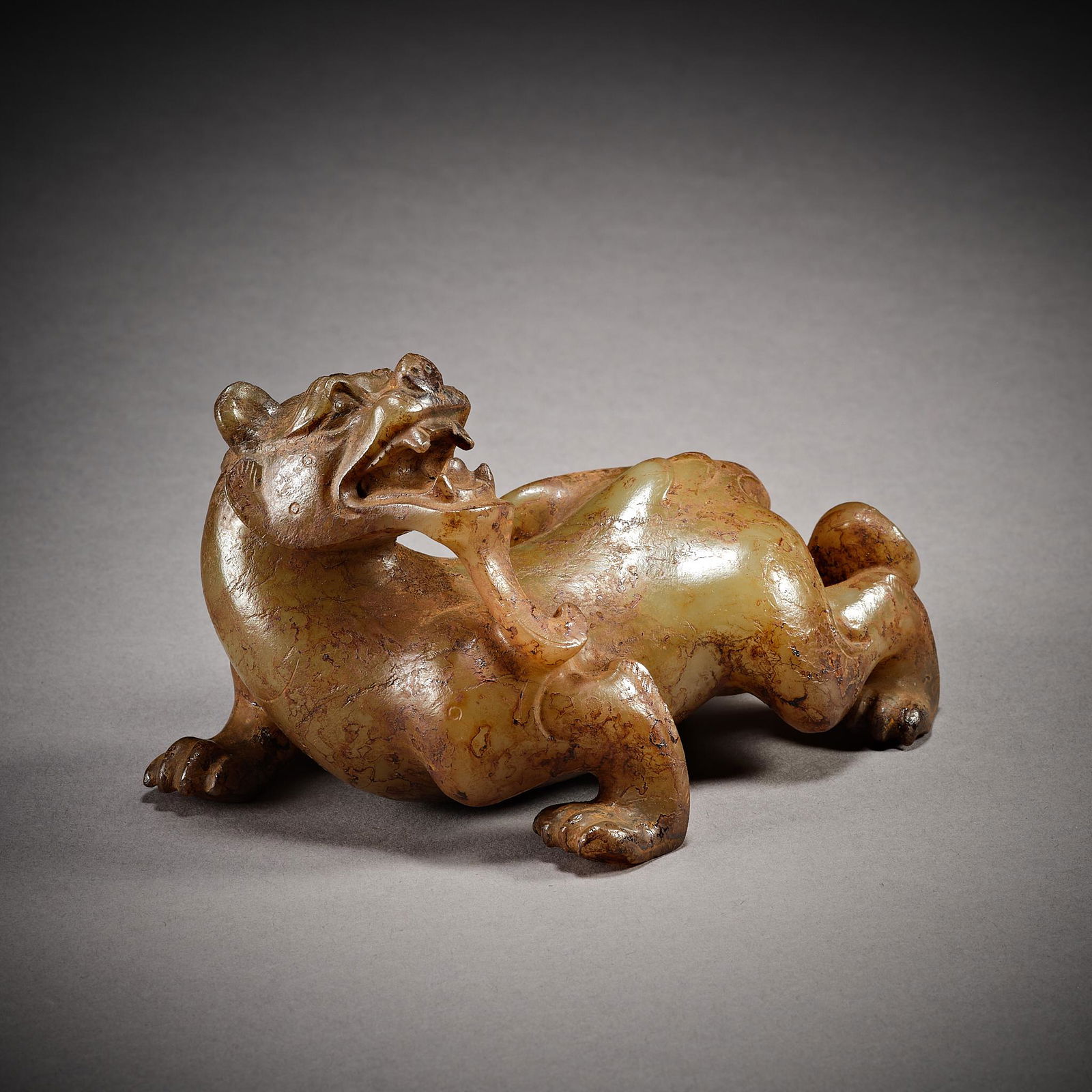 chinese han dynasty hetian jade animal (1 of 6)