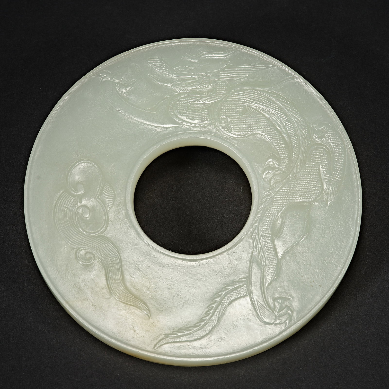 Tang Dynasty, Hetian jade, dragon decoration, White Jade Wall (1 of 7)