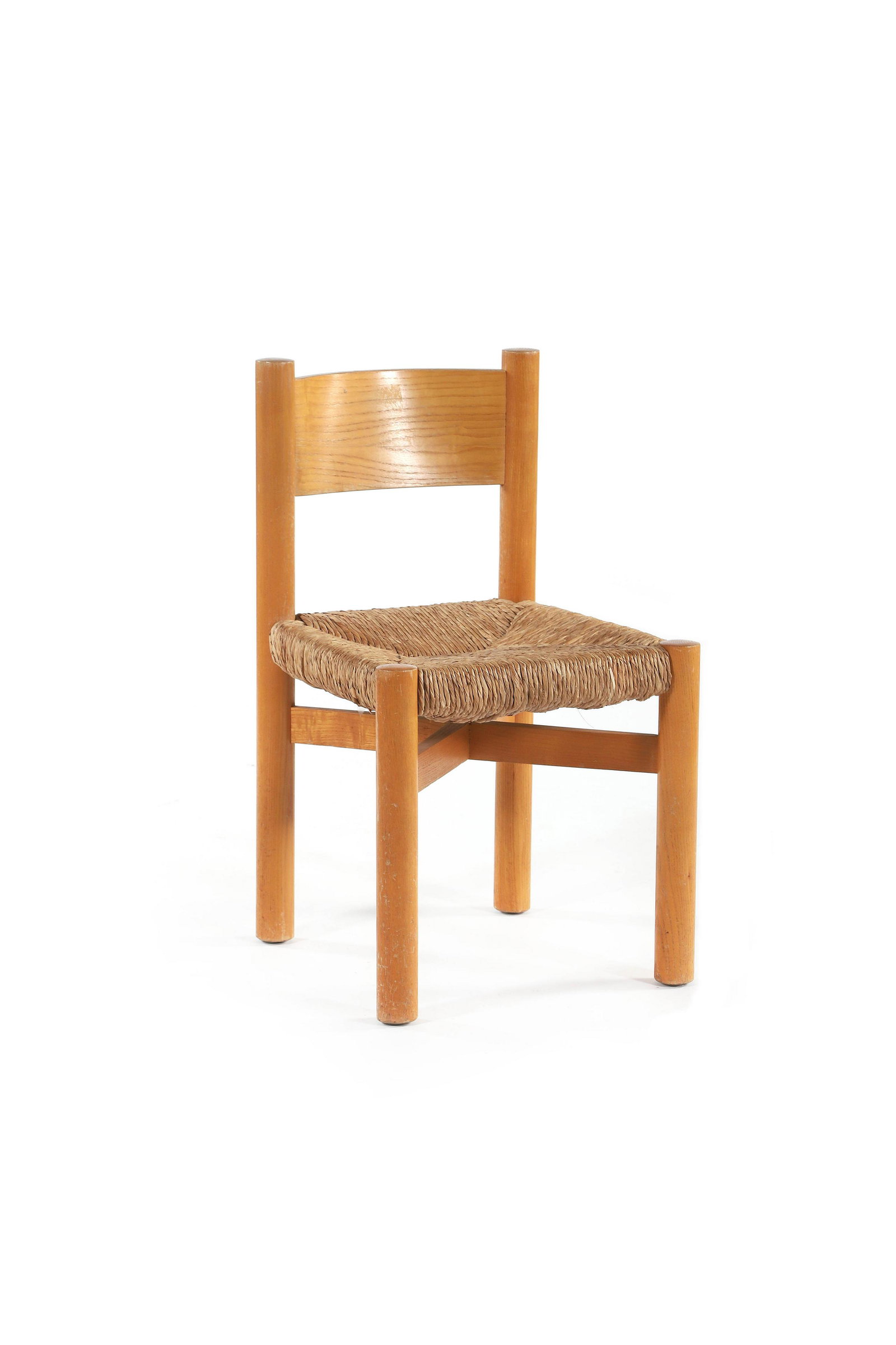 Charlotte PERRIAND (1903-1999): Chaise dite Méribel Paille, pin71 x 41 x 41 cm. Sentou, 1964 ChairStraw, pine29.92 x 16.54 x 16.54 in. Références :- Jacques Barsac, Charlotte Perriand, un art d’habi- ter, Norma,