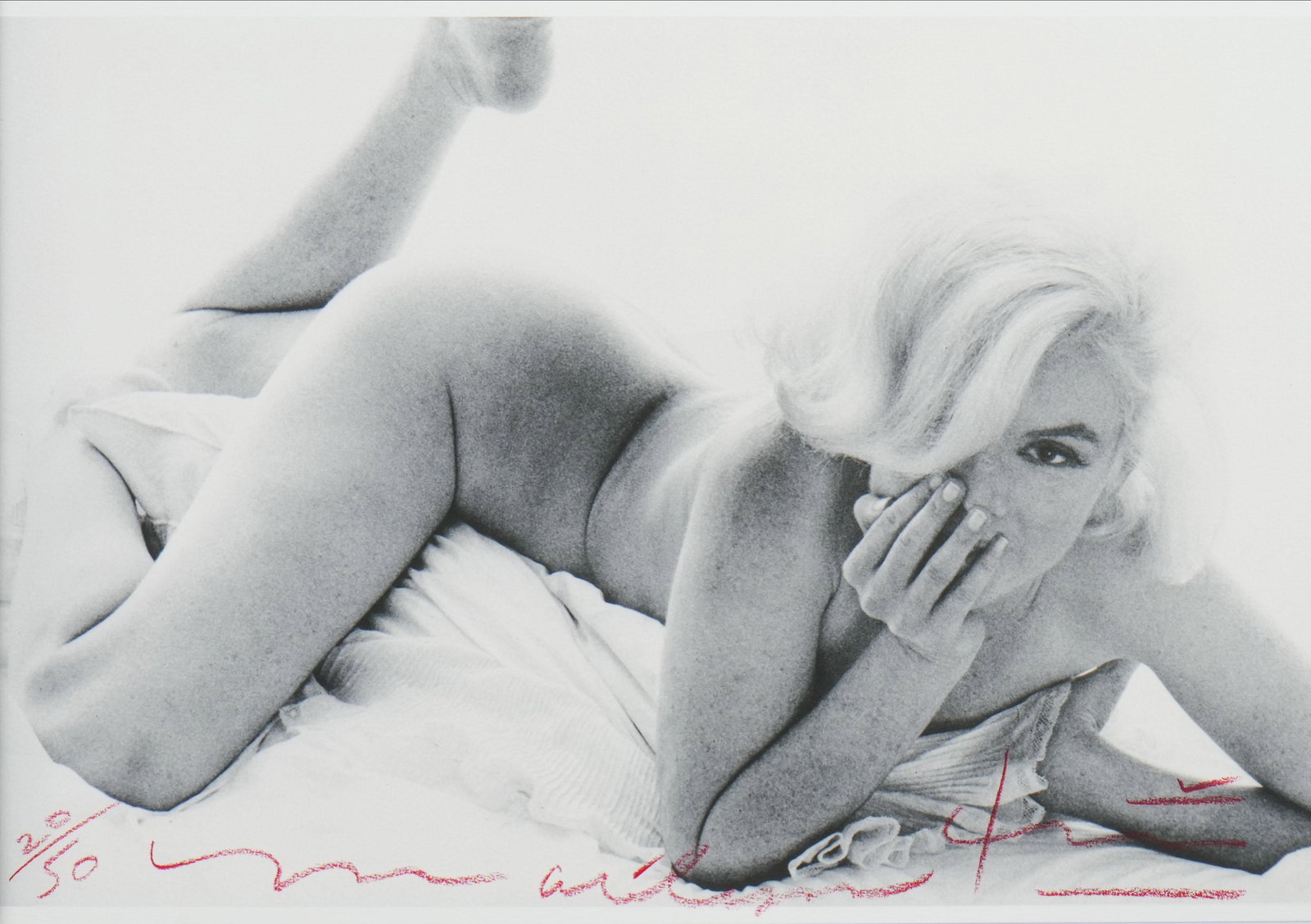 Bert STERN (1929-2013) C-print SignÃ© en bas Ã droite NumÃ©rotÃ© 20/50 32.5 x 47.5 cm. Avec: Bert STERN (1929-2013) C-print SignÃ© en bas Ã droite NumÃ©rotÃ© 20/50 32.5 x 47.5 cm. Avec certificat dâ€™authenticitÃ©