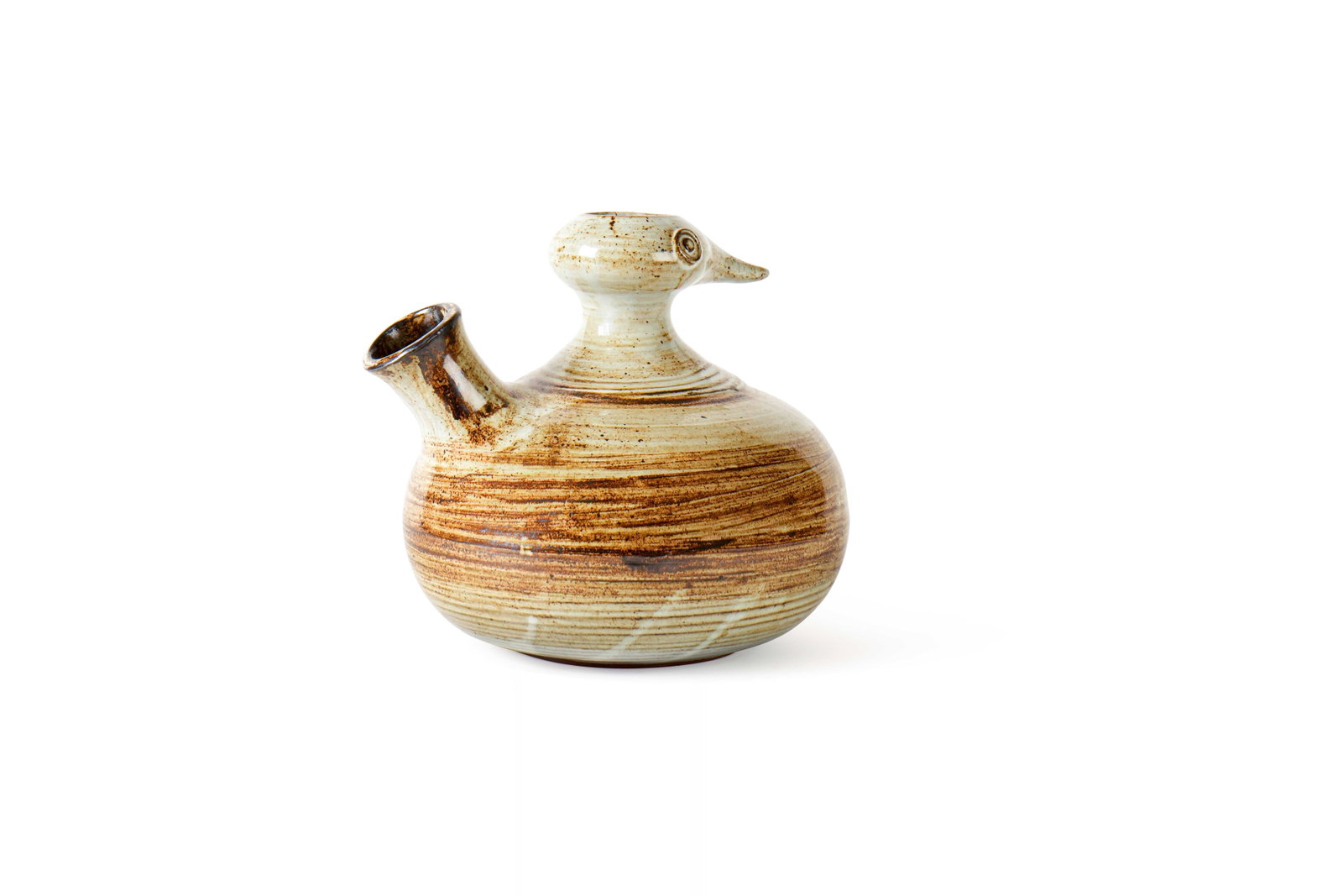 JACQUES POUCHAIN (1925-2015): Vase zoomorphe Épreuve en céramique émailléePorte le monogramme et le cachet de l’atelier Dieulefit sous la baseH. : 21.5cm.