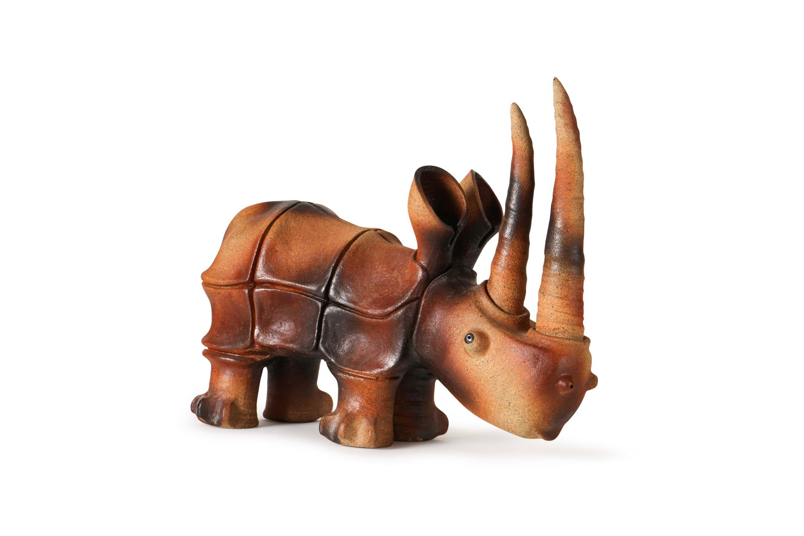 Jean-Paul Brunet (1942-1996) & Suzy BRUNET (1940) - Atelier Palègre: Sculpture Le Rhinocéros Épreuve en terre cuite et grèsSigné PalégreH. : 38 cm. - L. 45 cm.