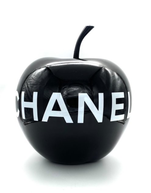 MVR-ART 'APPLE CHANEL' -2021 (1 of 4)