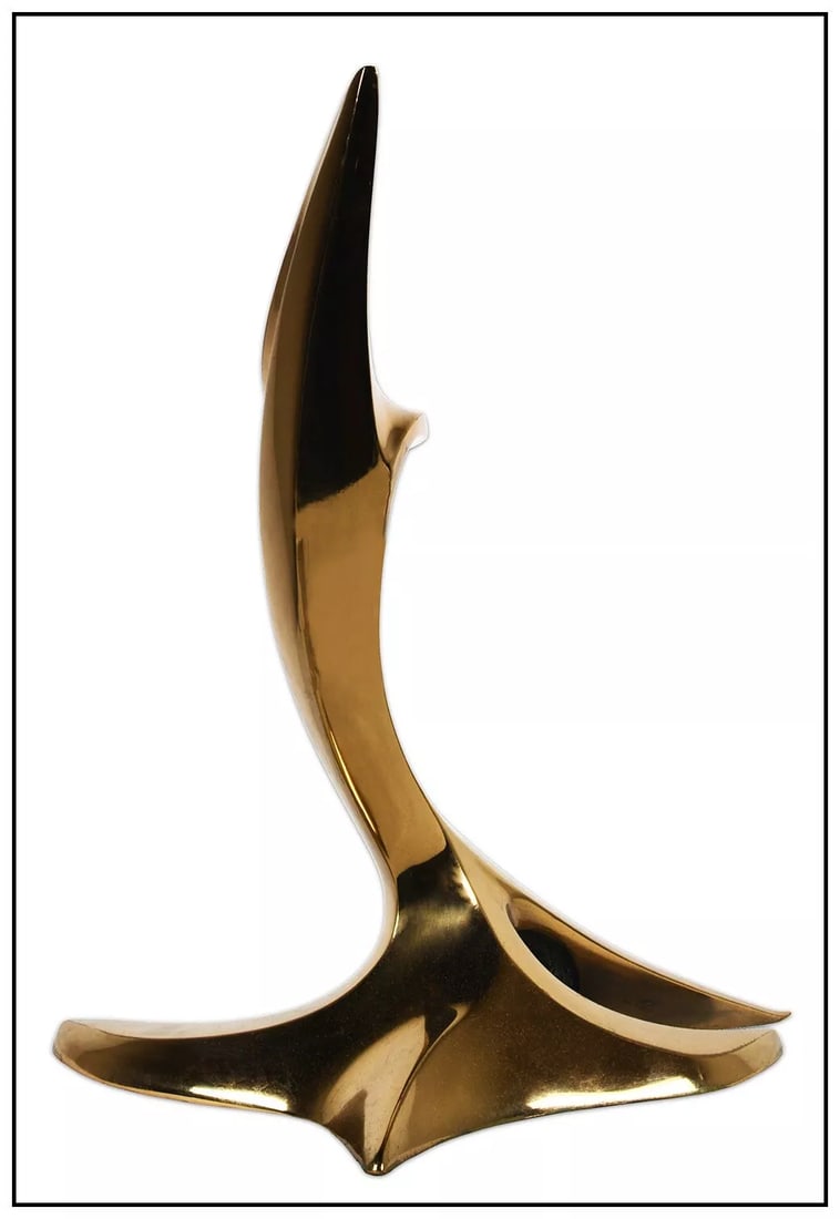 Bob Bennett Original Crest Bronze Full-Round Sculpture Signed Modern Art: This lot includes:Gallery COA & free domestic shipping (*insurance and international shipping for an additional charge)Artist: Bob Bennett Title: CrestMedium: Bronze Sculpture Size: 18” tallSign