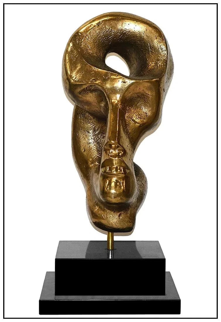 Anthony Quinn Desert Lady Large Original Bronze Sculpture Signed Abstract Art: This lot includes:Gallery COA. In-house shipping available (insurance and international shipping for an additional charge).Artist: Anthony QuinnTitle: Desert LadyMedium: full round bronzeSize: 31&rdqu