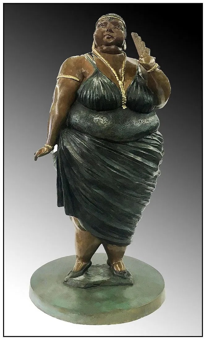 Bruno Luna Large Original Bronze Sculpture Donna Bella Signed Figurative Art: This lot includes:Gallery COA. In-house shipping available (insurance and international shipping for an additional charge).Artist: Bruno LunaTitle: Donna BellaMedium: Bronze SculptureSize: 31" high x