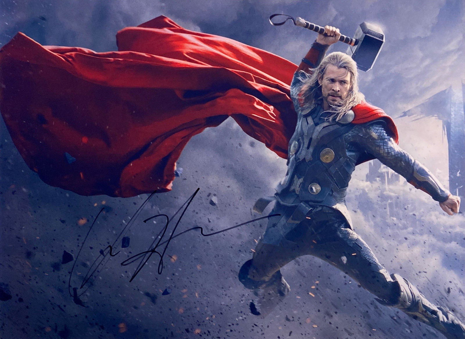 Autograph Signed Thor Photo (1 of 1)