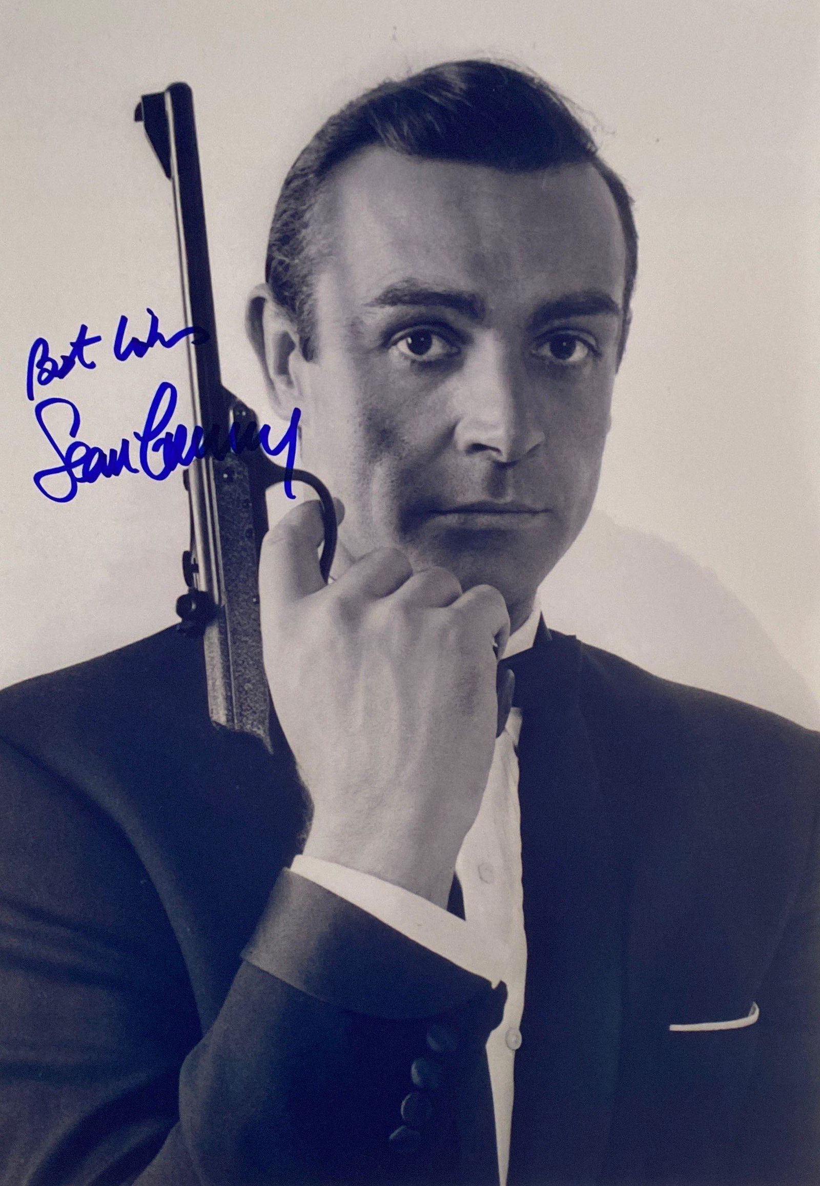 Autograph Signed James Bond 007 Sean Connery Photo (1 of 1)