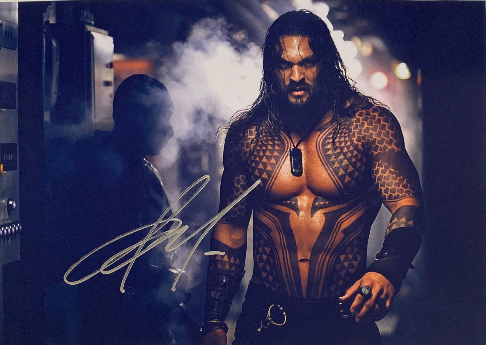 Autograph Signed Aquaman Jason Momoa Photo (1 of 1)