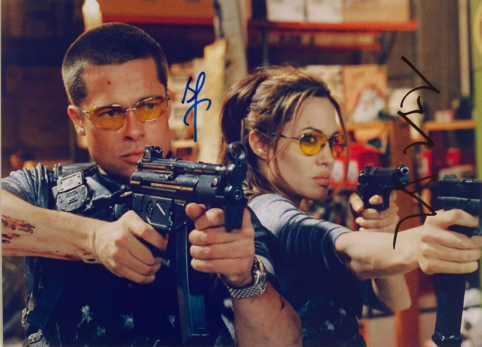 Autograph Signed Mr and Mrs Smith Angelina Jolie Photo (1 of 1)