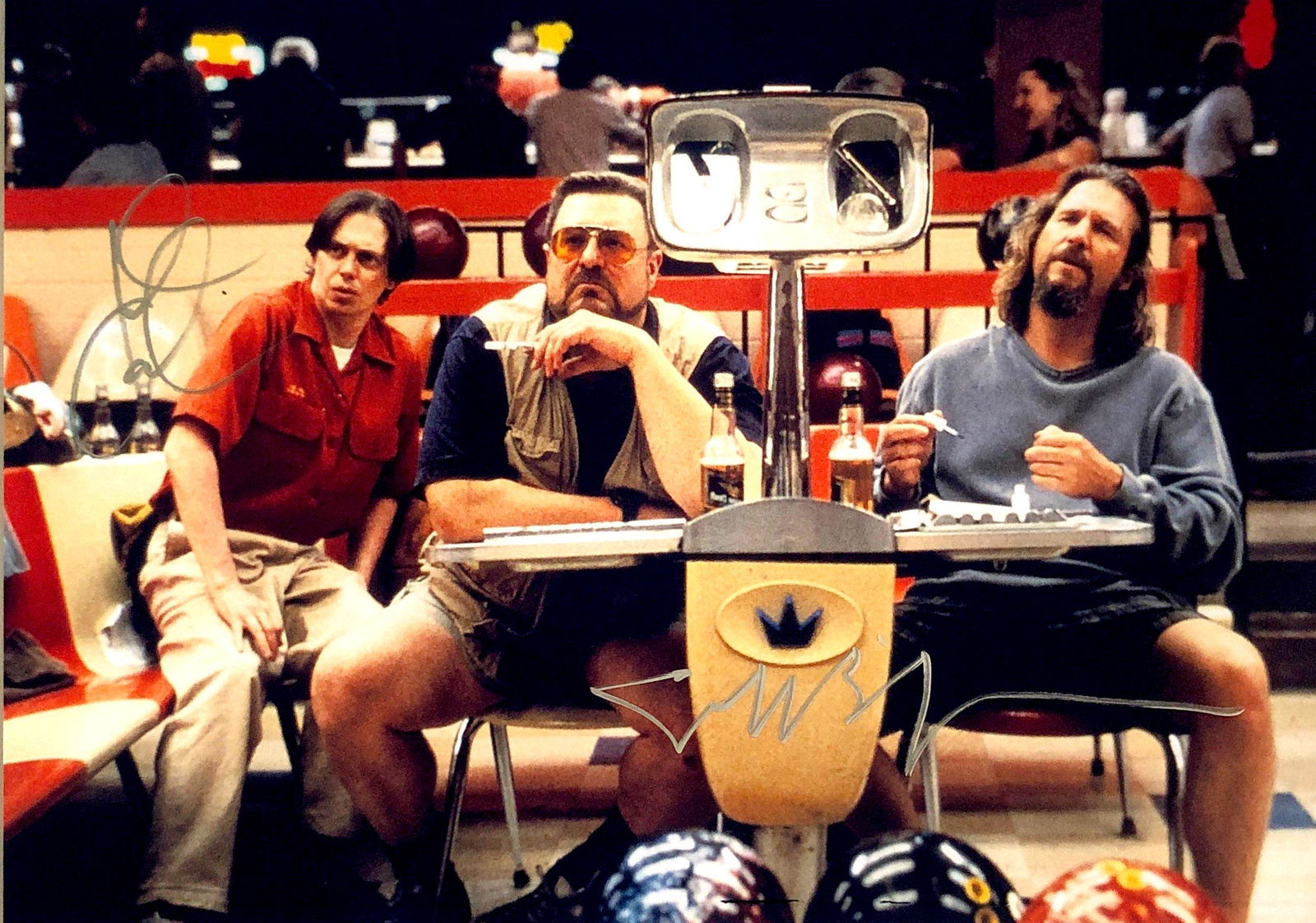 Autograph Signed Big Lebowski Jeff Bridges Photo: Category: Autograph CollectiblesAutograph By: Jeff Bridges, John Goodman, Steve BuscemiSize : 8' x 10'Item is in great condition with no damage, unframed and certified.Please review our Terms and Cond