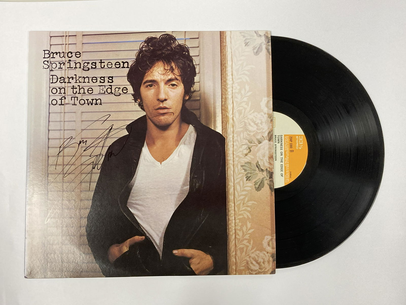 Autograph Signed Bruce Springsteen Edge of Town Vinyl (1 of 1)
