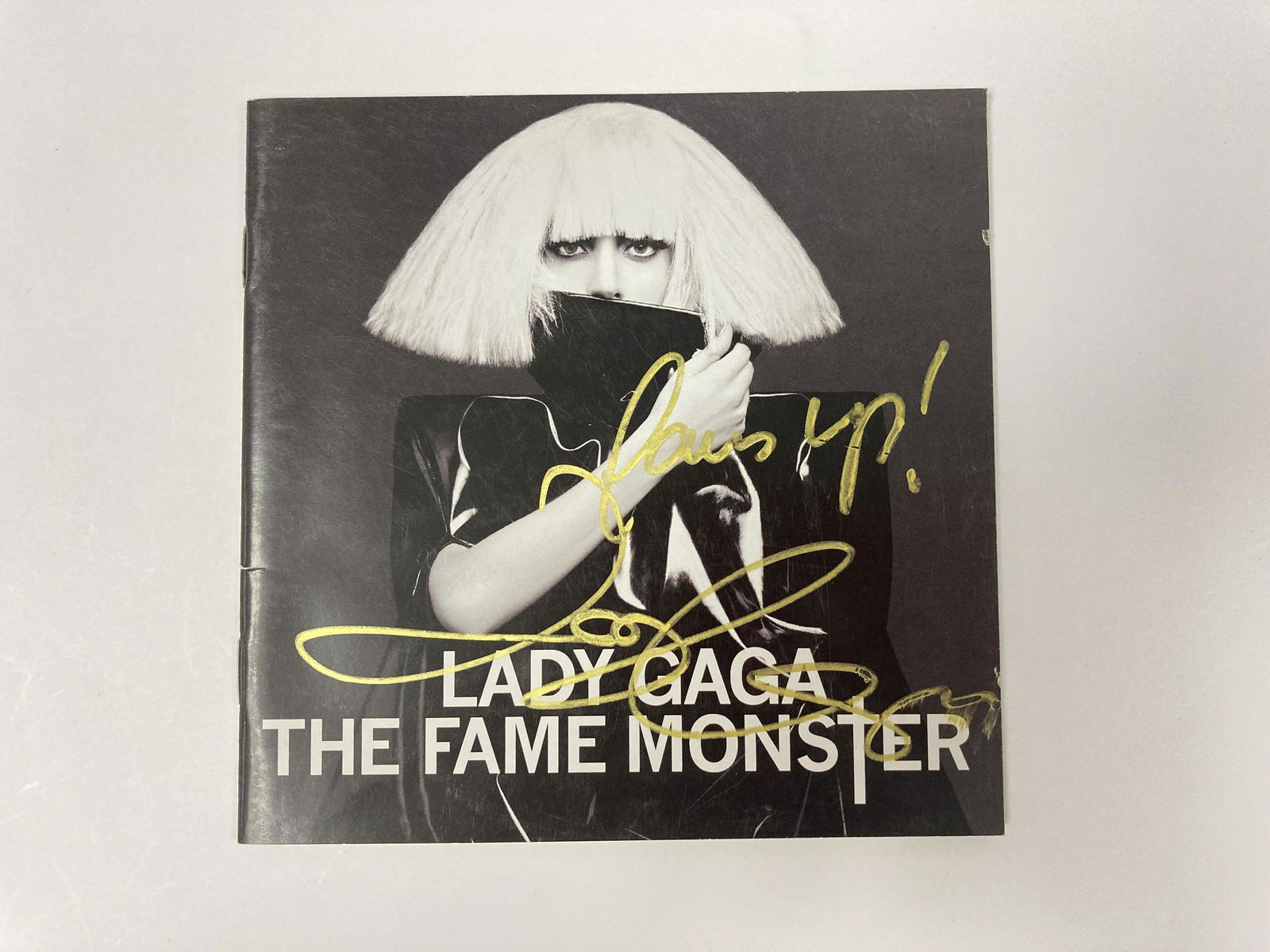 Autograph Signed  LADY GAGA THE FAME MONSTER Booklet (1 of 1)
