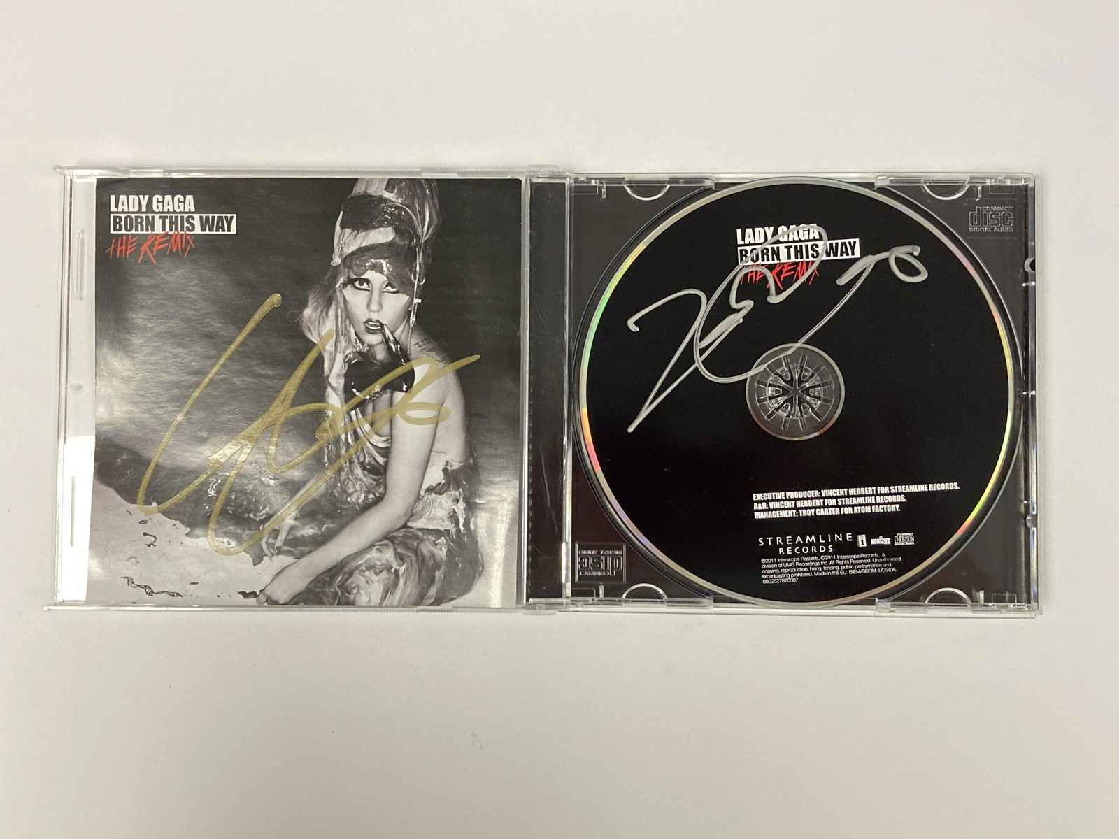Autograph Signed Lady Gaga born This Way CD (1 of 1)