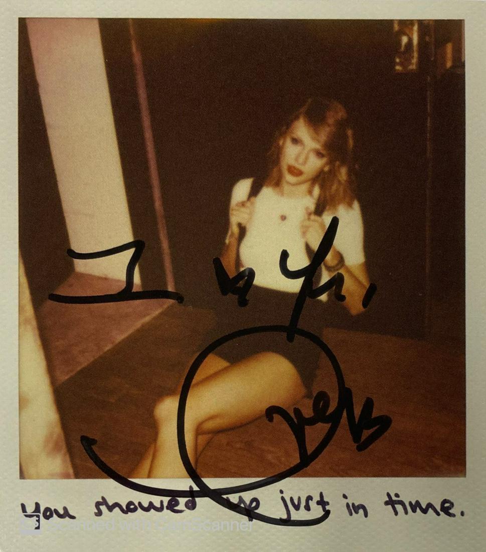Autograph Signed Taylor Swift 1989 Photo Card (1 of 1)