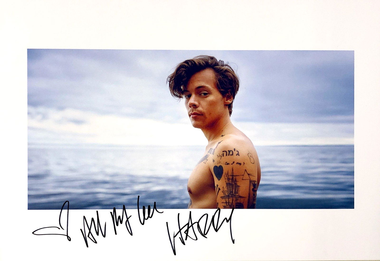 Autograph Signed Harry Styles Photo (1 of 1)