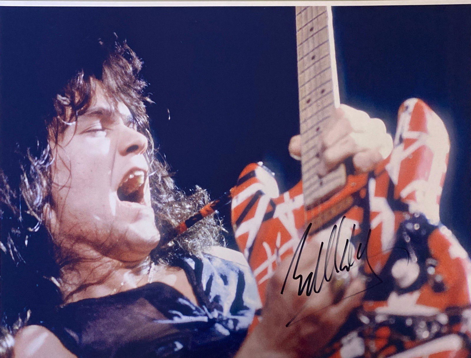 Autograph Signed Eddie Van Halen Photo (1 of 1)