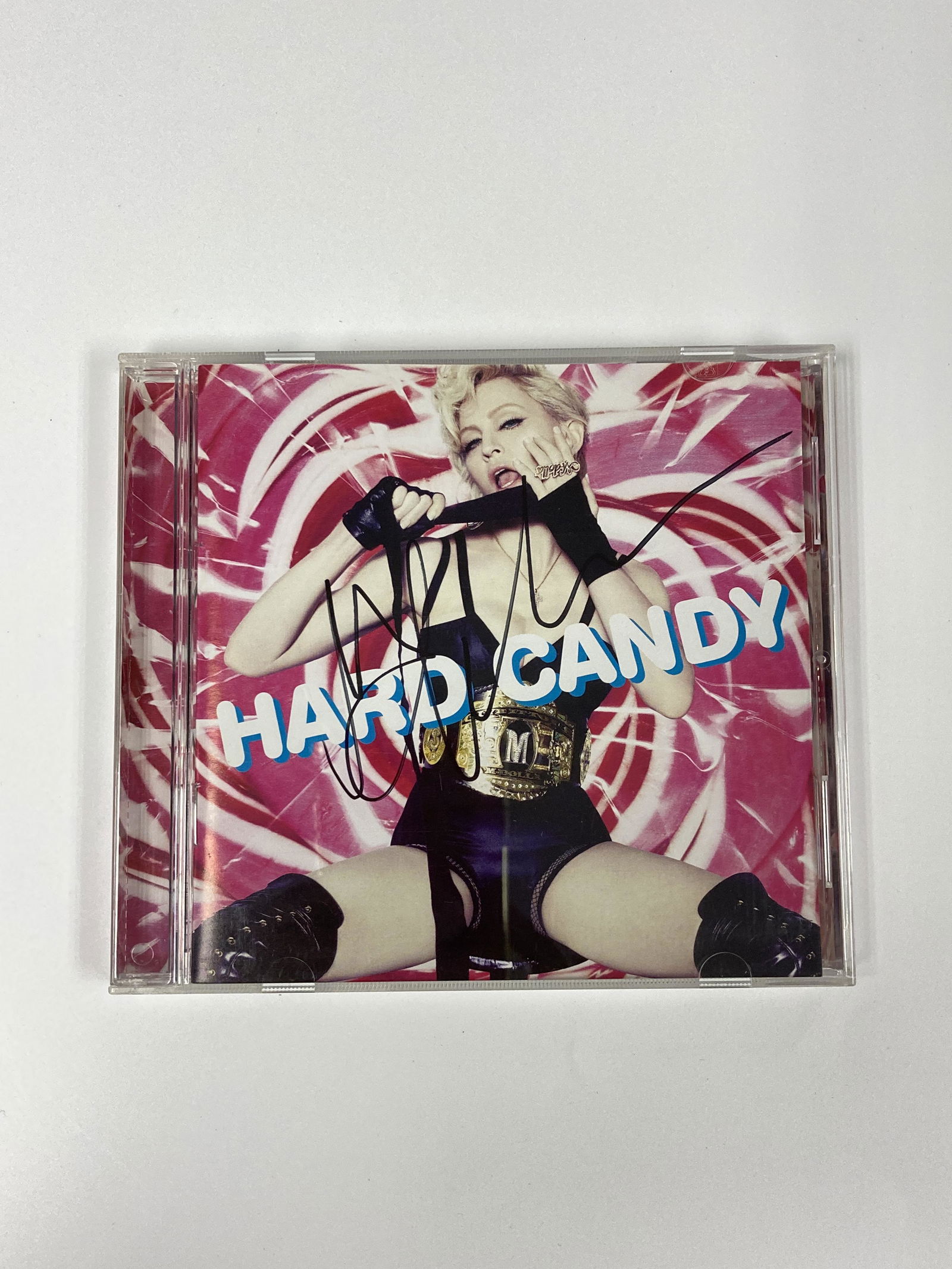Autograph Signed Madonna Hard Candy CD Booklet (1 of 1)