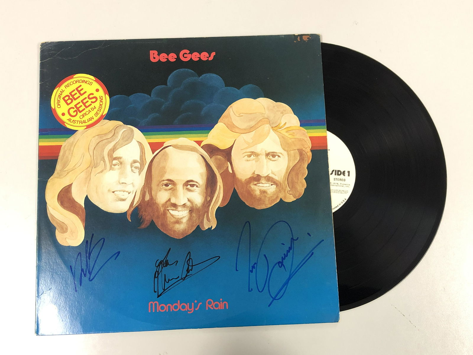 Autograph Signed Bee Gees Best of Vinyl (1 of 1)