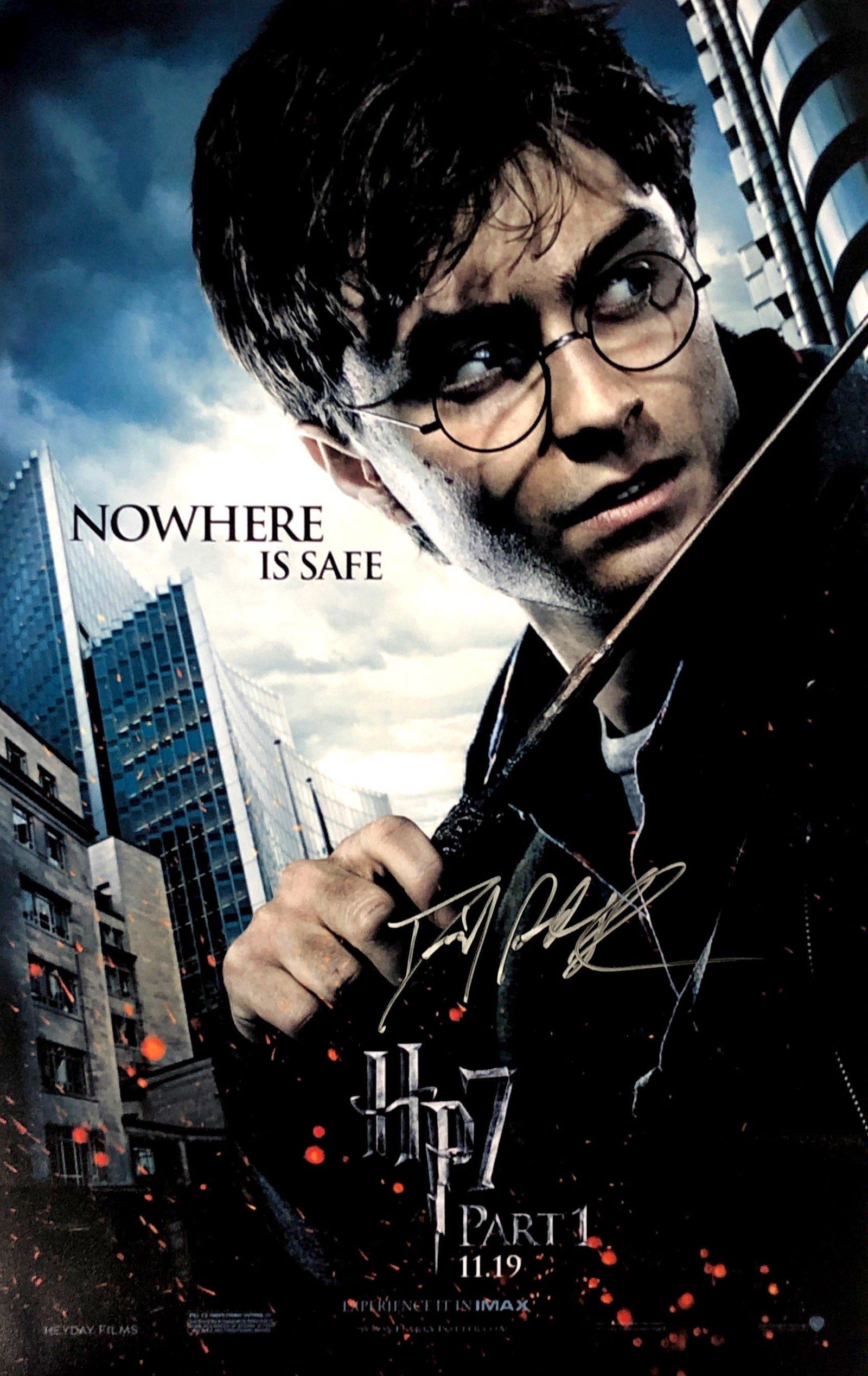Harry Potter Daniel Radcliffe Autograph Signed Poster (1 of 1)