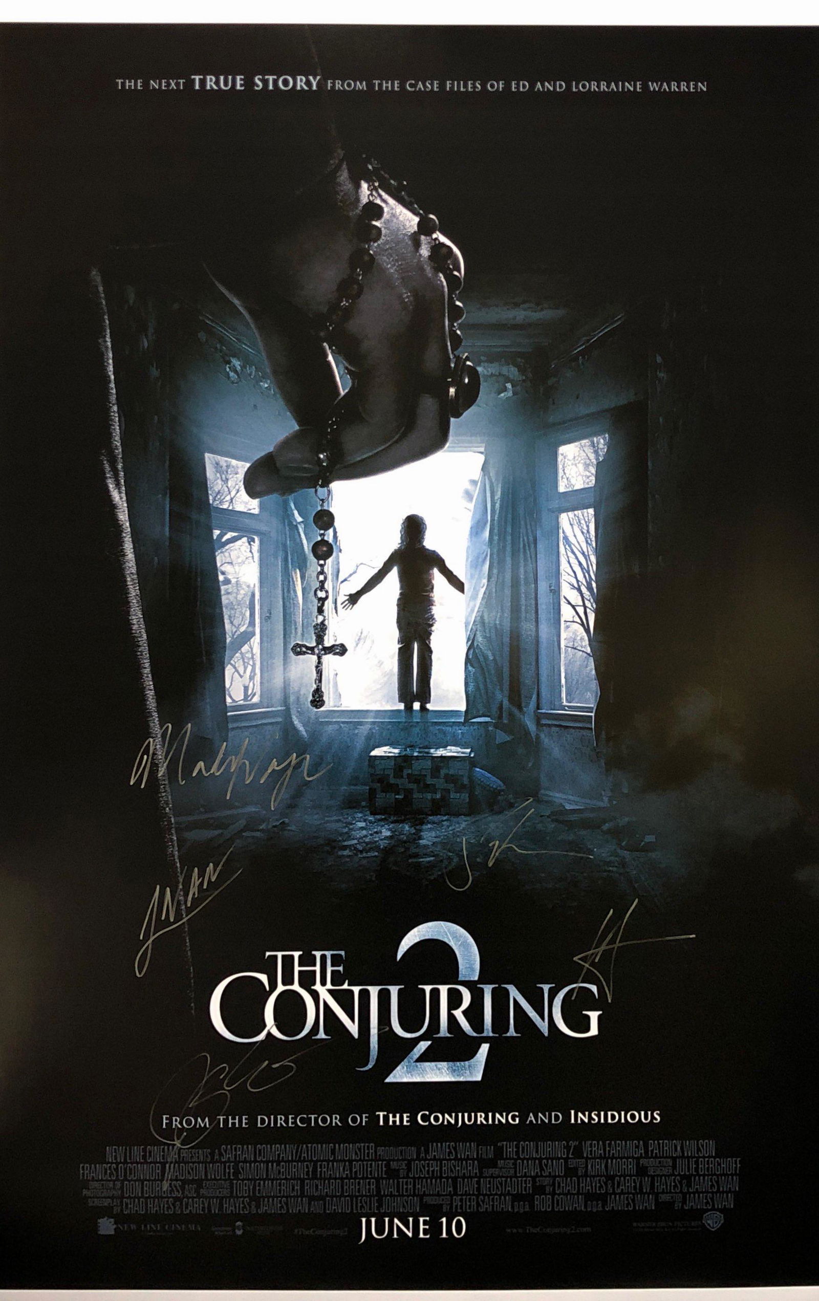 Conjuring 2 Poster James Wan Autographed Signed: Category: Autograph CollectiblesUnframed Vertified and Excellent Condition Please kindly read our Terms and Condition before bidding.Autographed by:James Wan, Frances O'Connor, Patrick Wilson, Vera Fa