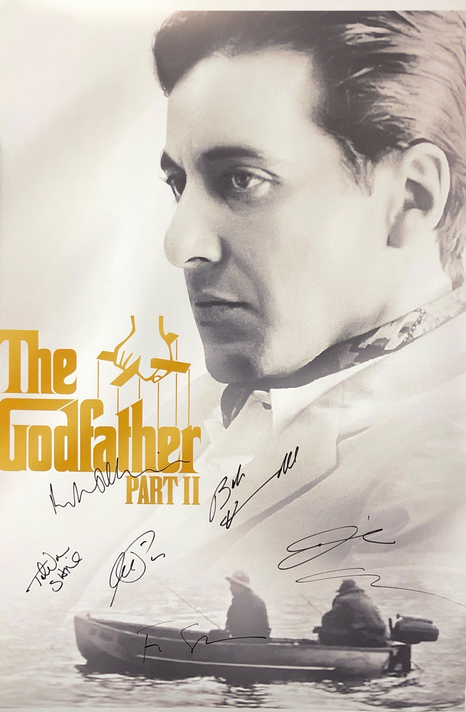 Godfather 2 Al Pacino Poster Signed: Category: Autograph CollectiblesUnframed Vertified and Excellent Condition Please kindly read our Terms and Condition before bidding.Autographed by:Al Pacino, Robert Duvall, Diane Keaton, Robert De Ni