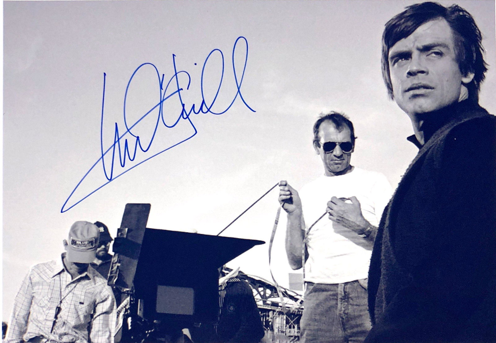 Autograph Signed Star Wars Mark Hamill Photo (1 of 1)