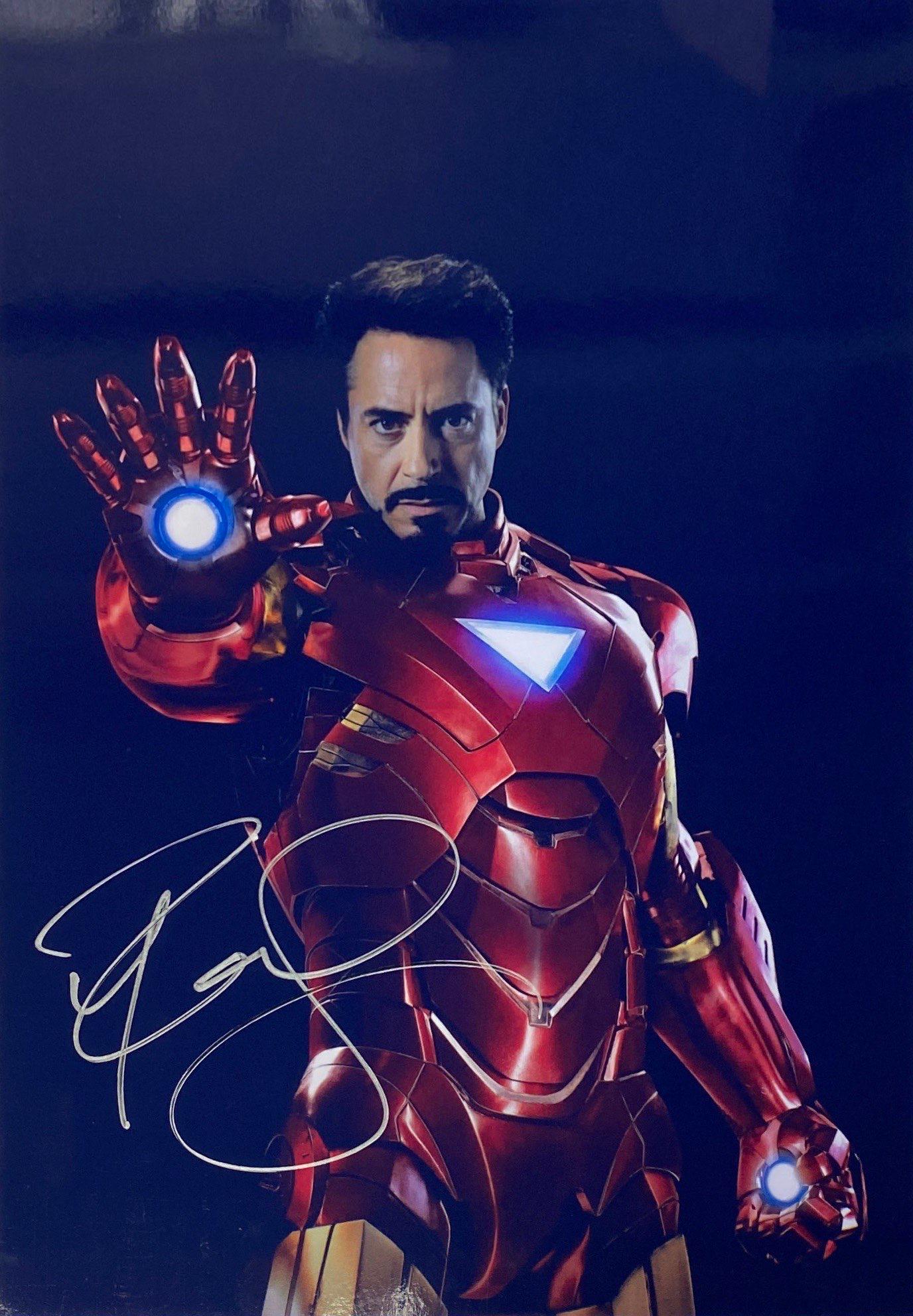 Autograph Signed Avengers Robert Downey Jr Photo (1 of 1)