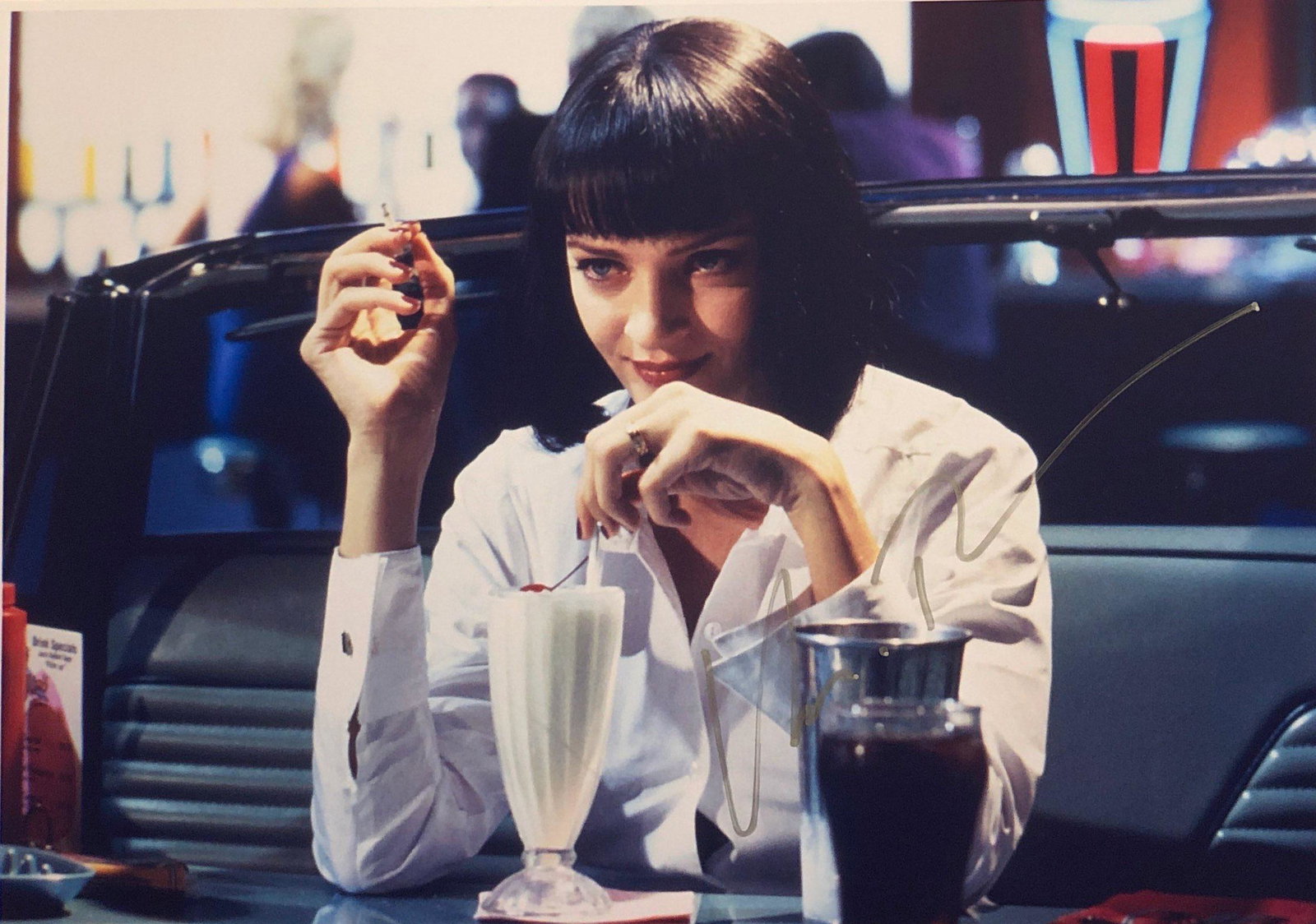 Pulp Fiction Uma Thurman Signed Photo (1 of 1)