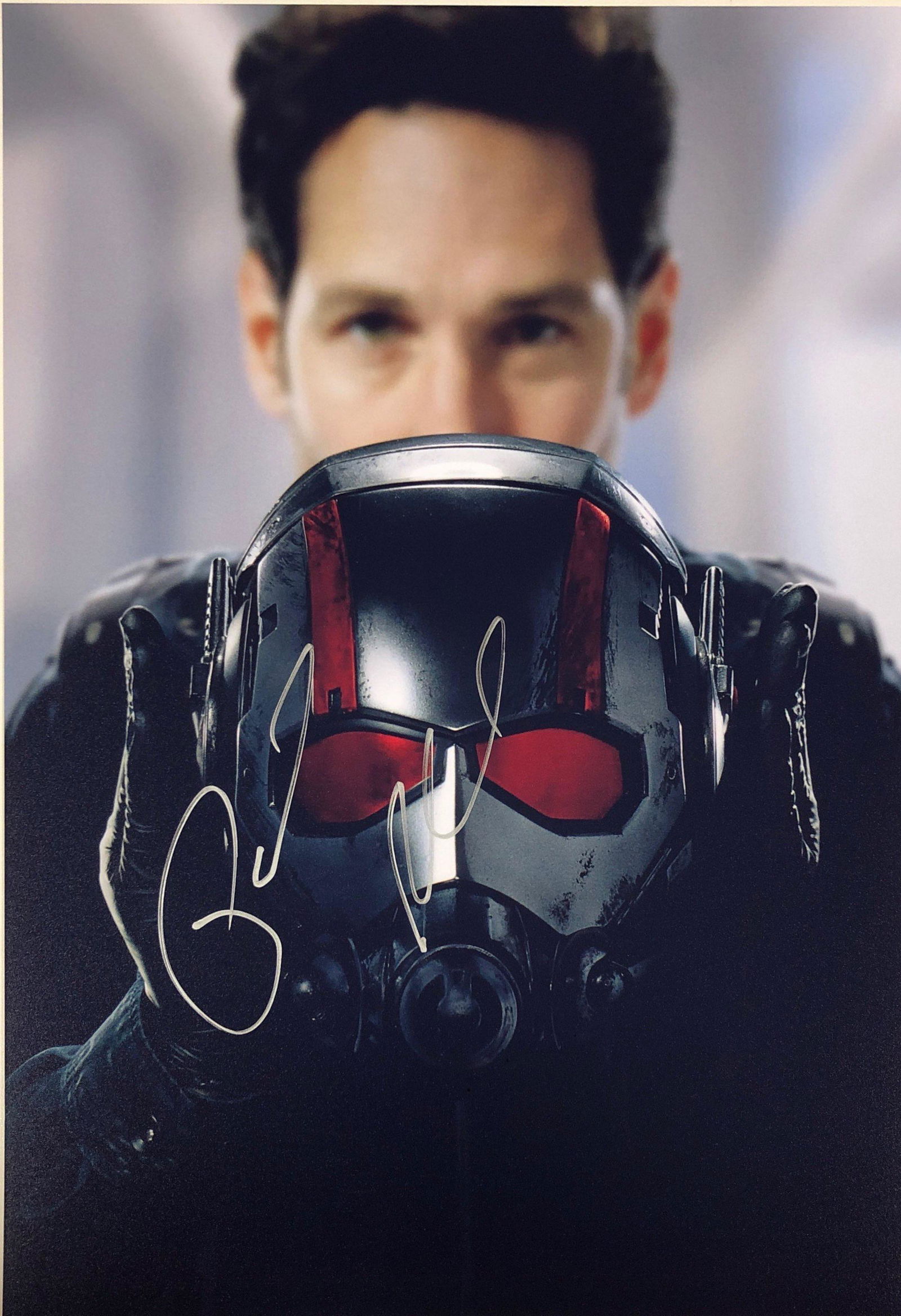 Avengers Antman Paul Rudd Photo Autographed Signed (1 of 1)