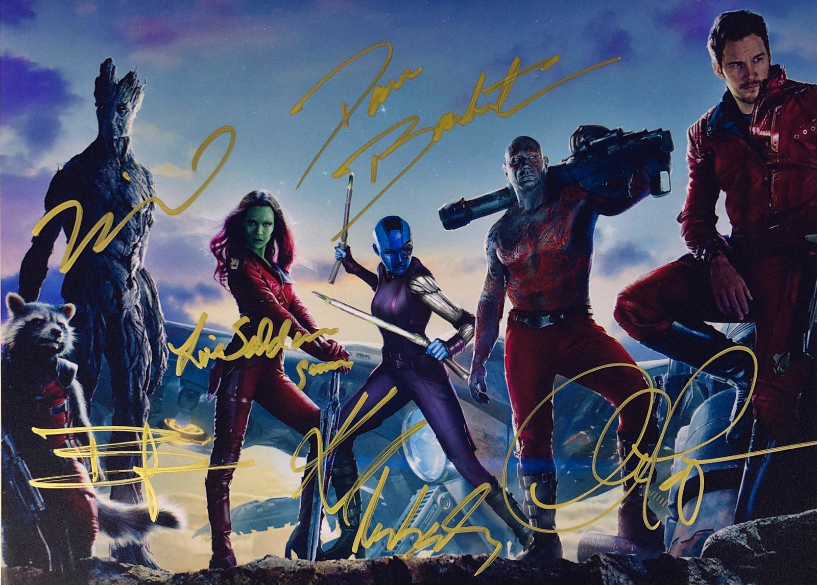 Guardians of Galaxy Photo Chris Pratt Zoe Saldana: Category: Autograph Photo CollectiblesUnframed Vertified and Excellent Condition Please kindly read our Terms and Conditions before bidding.Autographed by:Vin Diesel, Bradley Cooper, Karen Gillan, Dav
