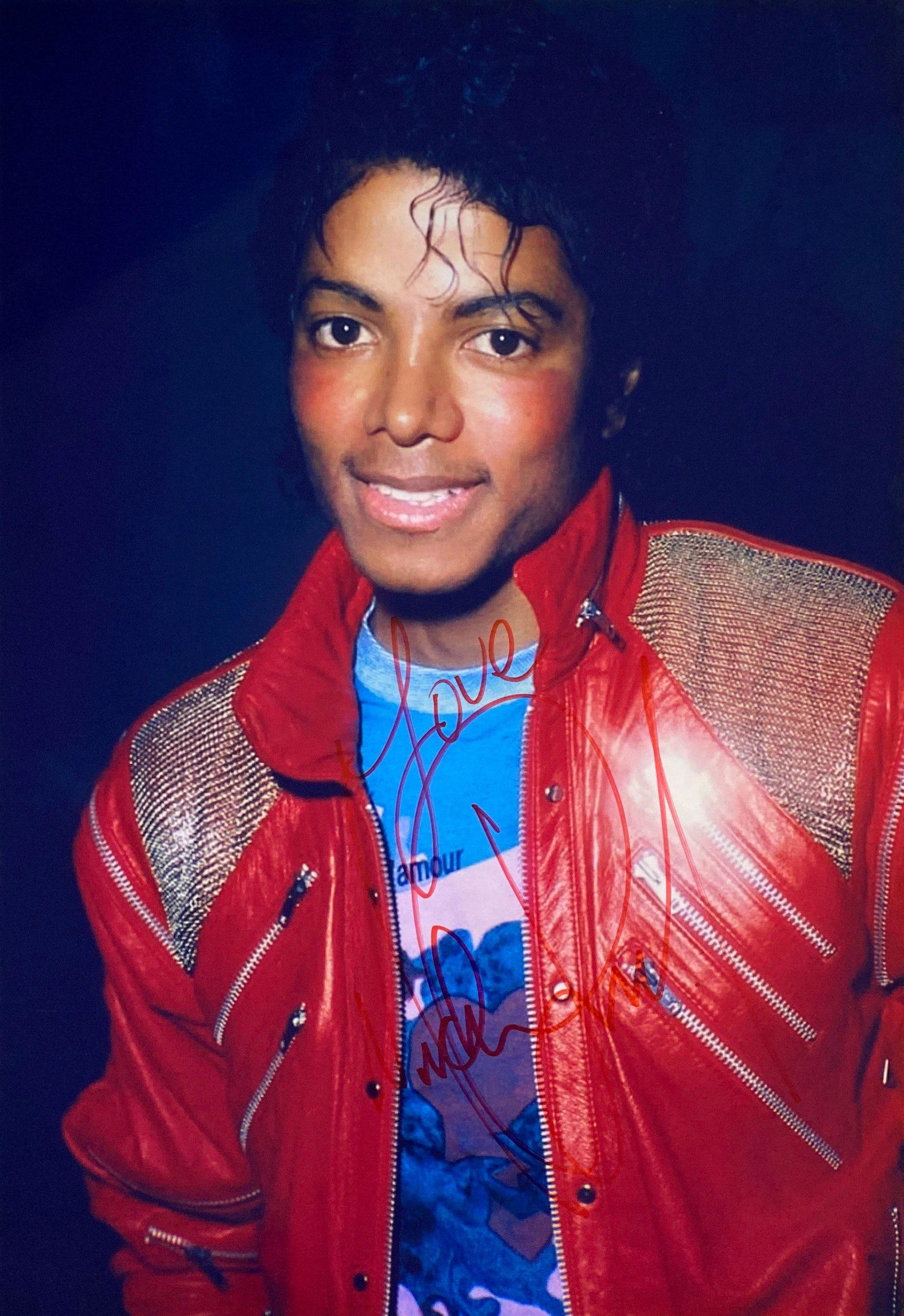 Autograph Signed Michael Jackson Photo (1 of 1)