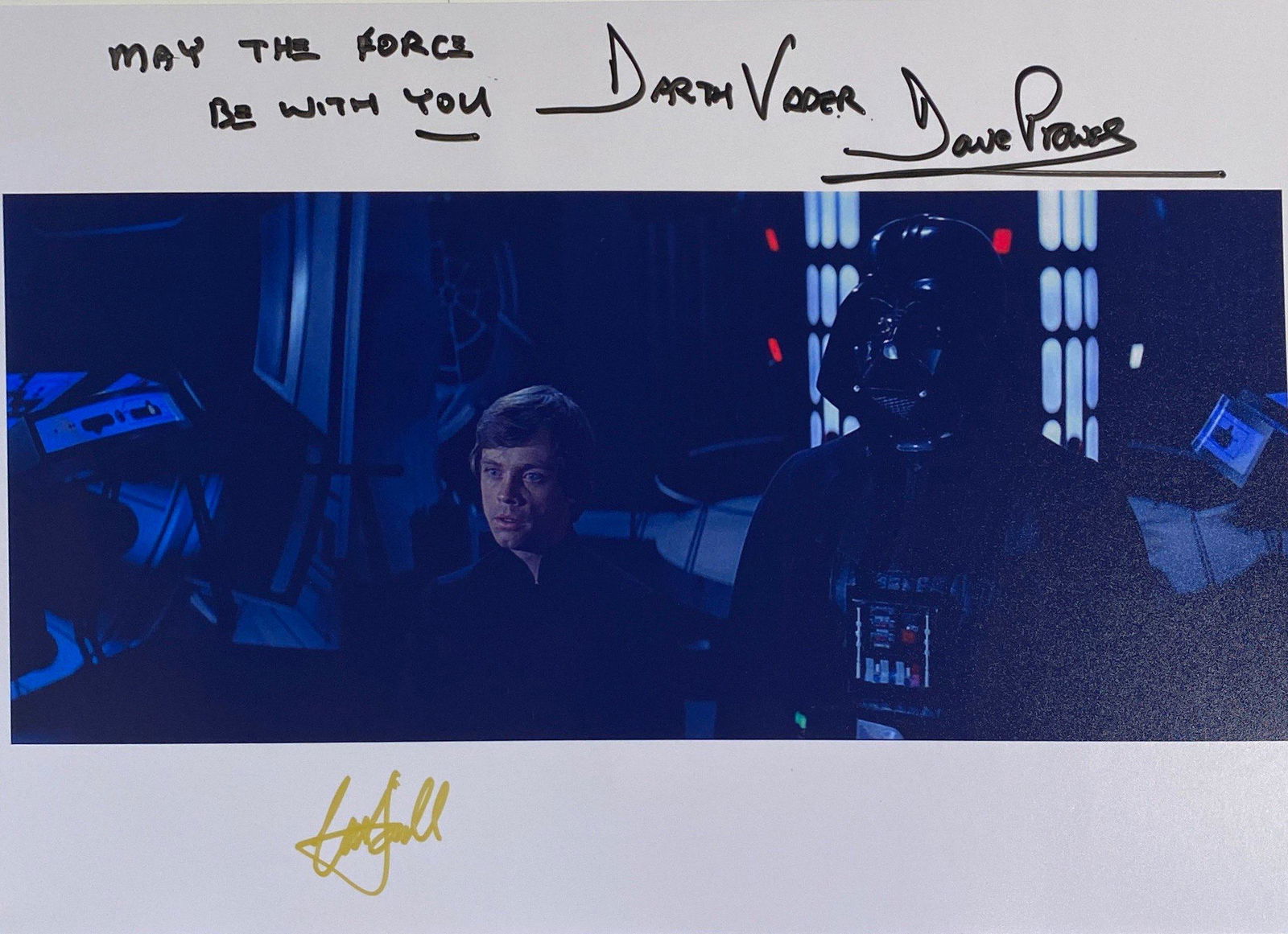 Signed Star Wars Mark Hamill Photo (1 of 1)