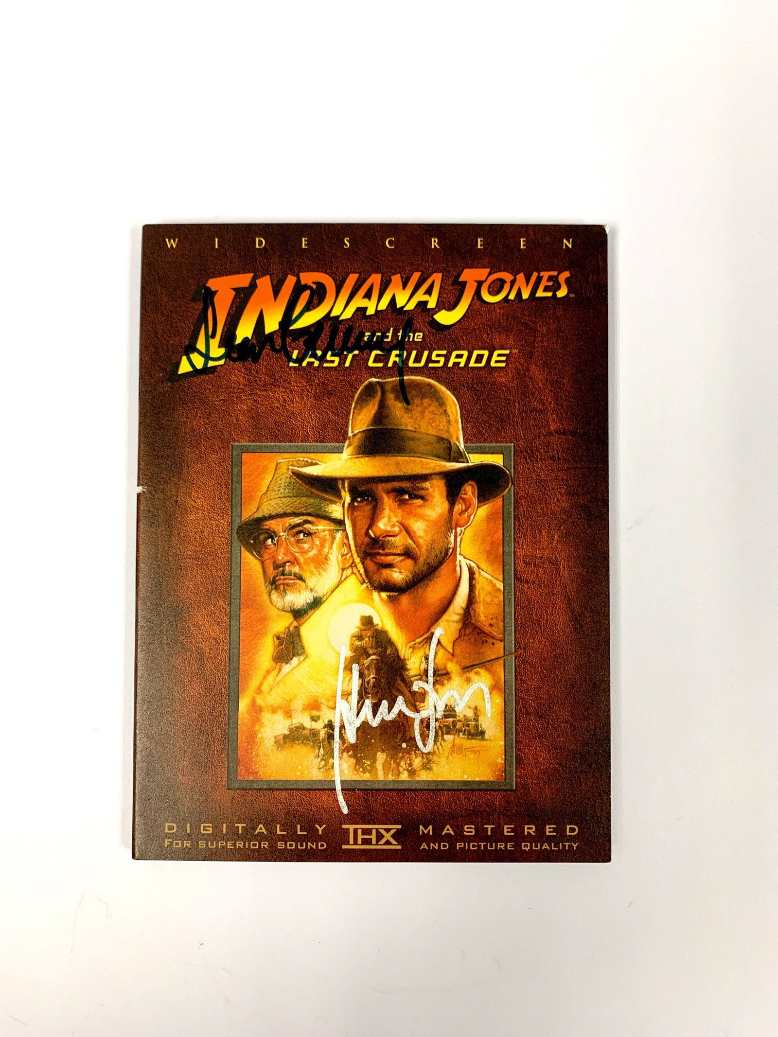 Signed Indiana Jones DVD Booklet: Category: Autograph CollectiblesAutograph By: Harrison Ford, Sean ConneryItem is in great condition with no damage, unframed and certified. Please kindly read our Terms and Conditions before bidding.