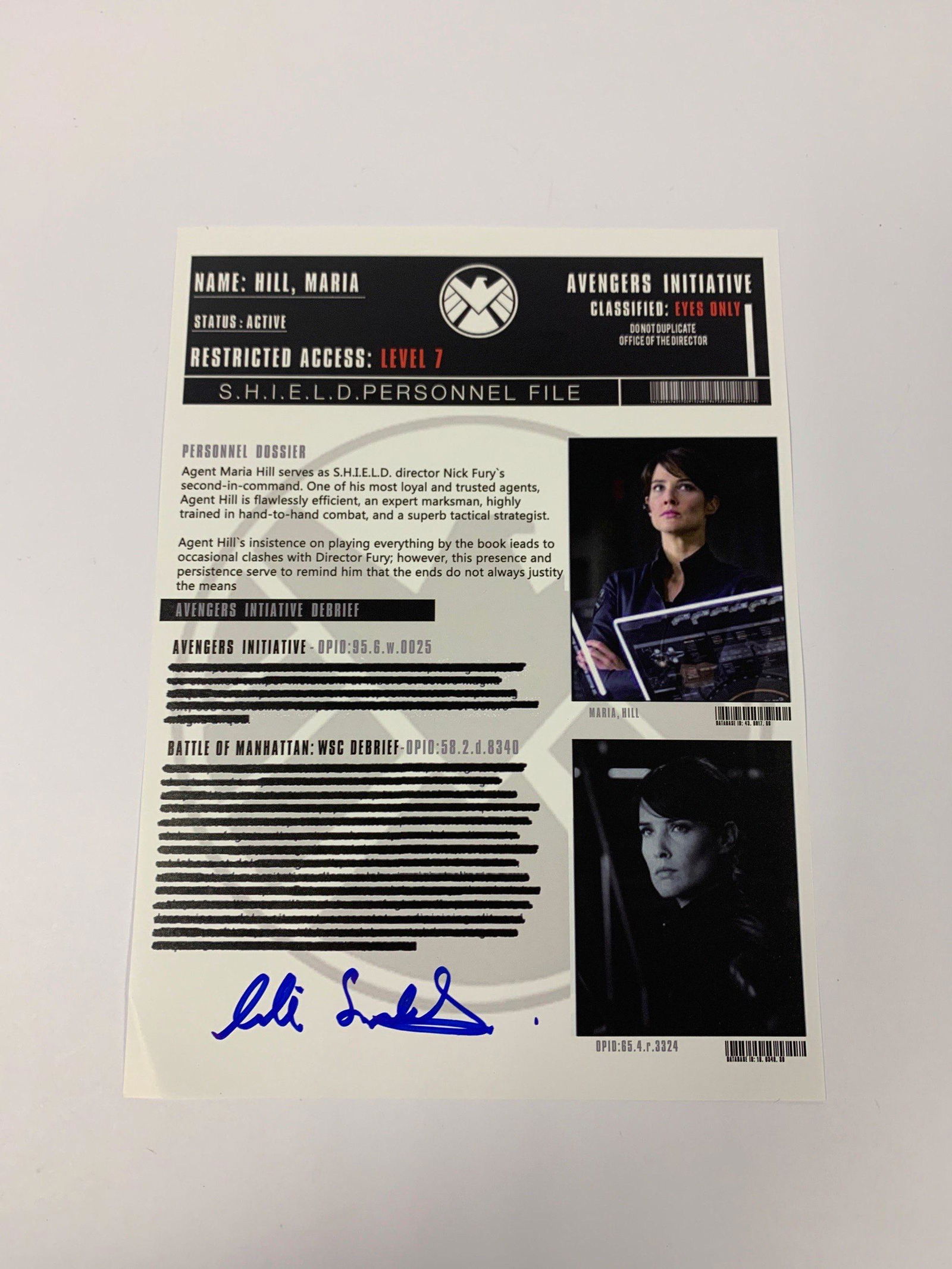 Signed Avnegers SHIELD Card Prints Cobie Smulders (1 of 1)