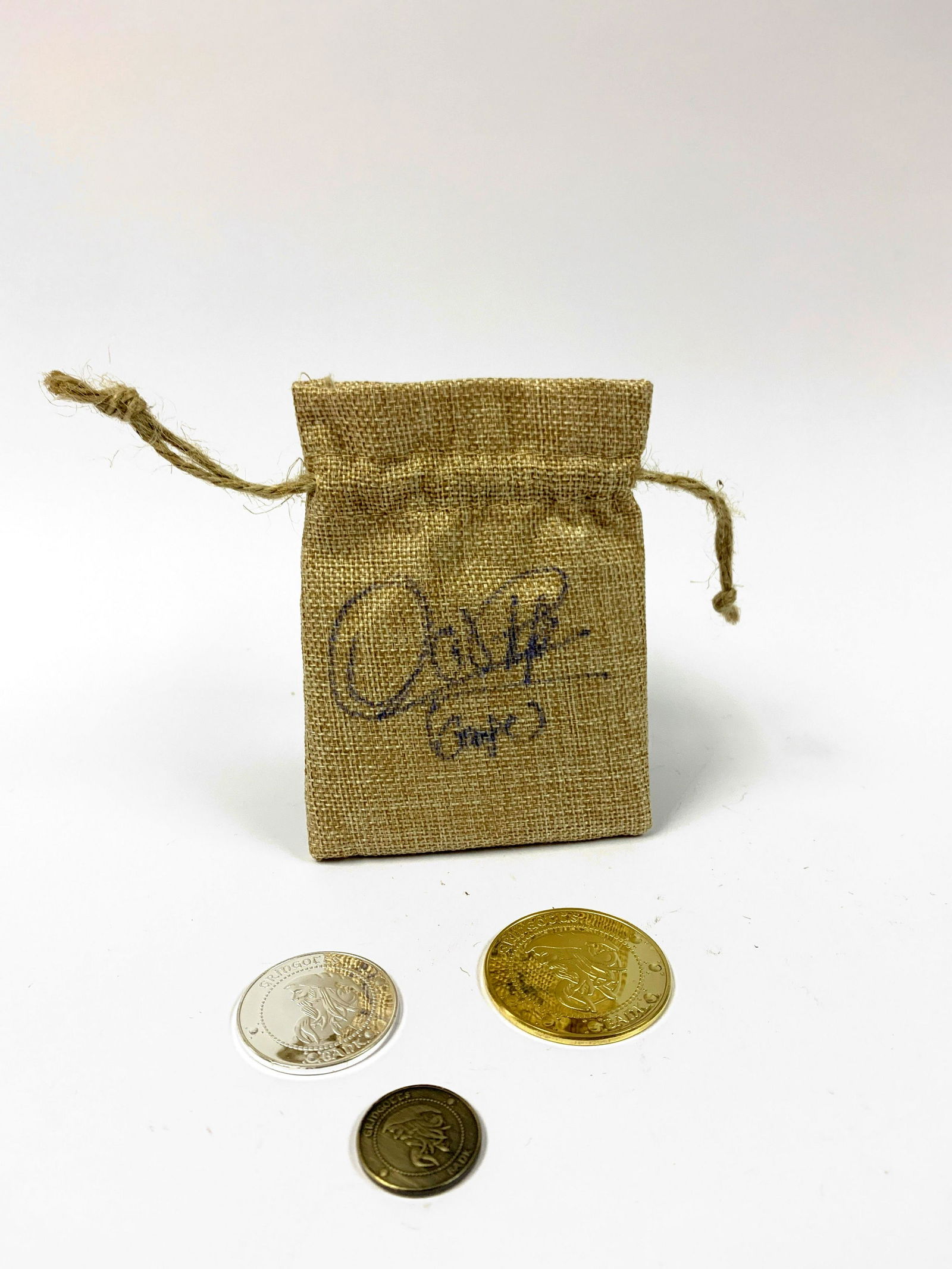 Signed Harry Potter Coins Set Oliver Phelps (1 of 2)