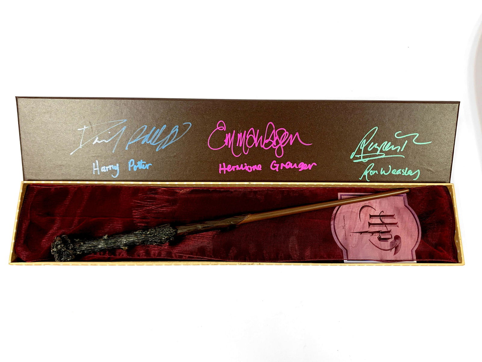 Signed Harry Potter Daniel Radcliffe Wand (1 of 1)