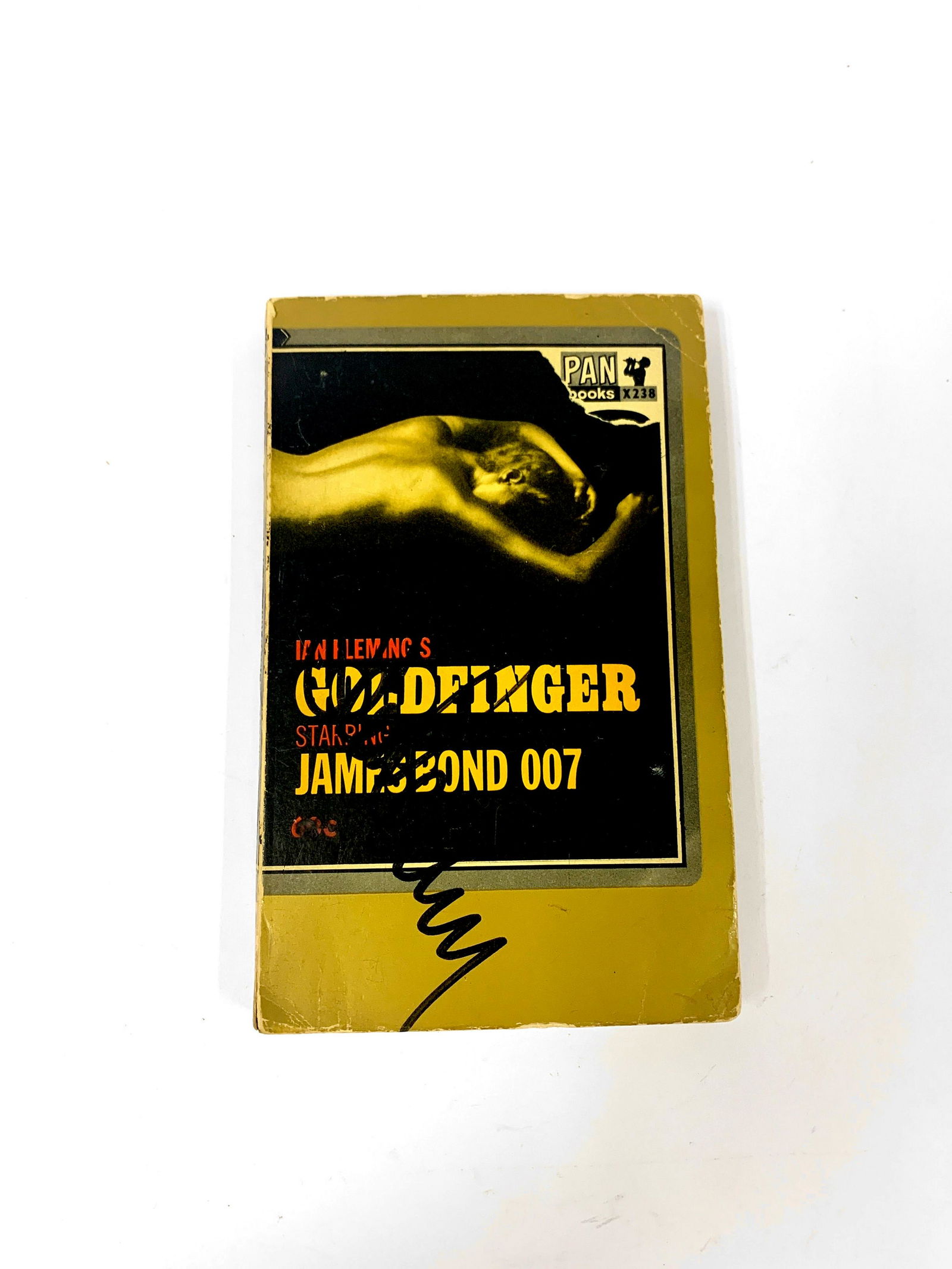 Signed James Bond Goldfinger Book (1 of 1)