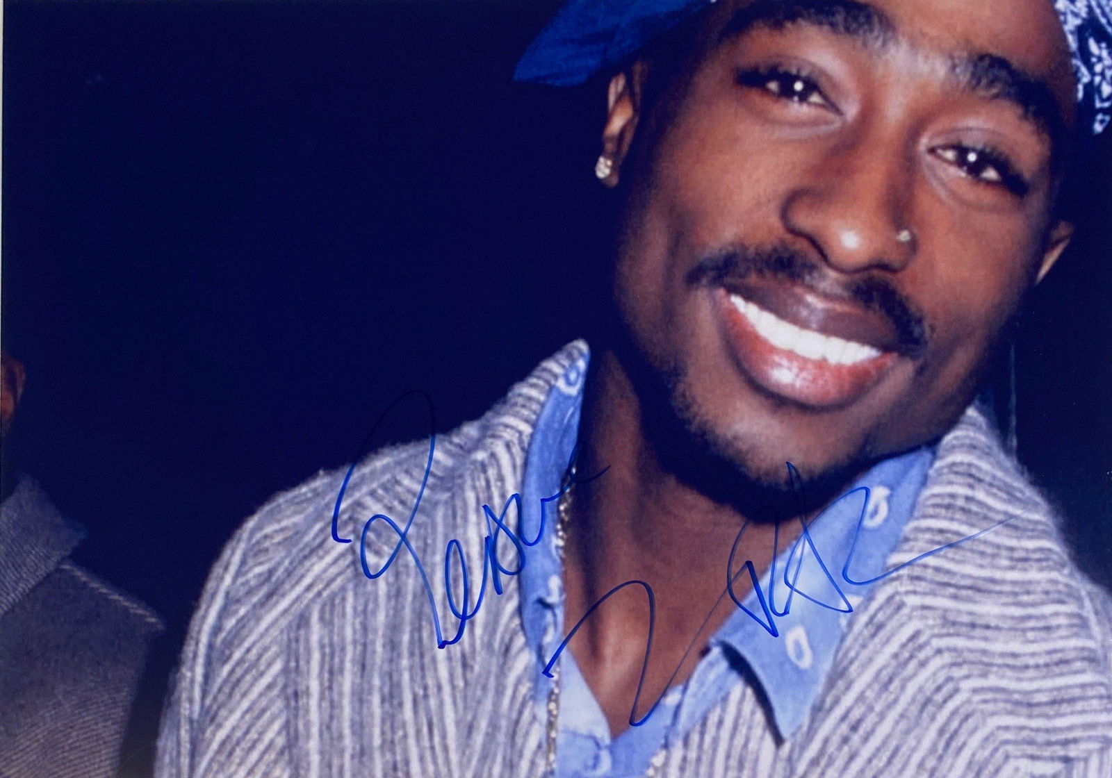 Autograph Signed Tupac Shakur Photo (1 of 1)