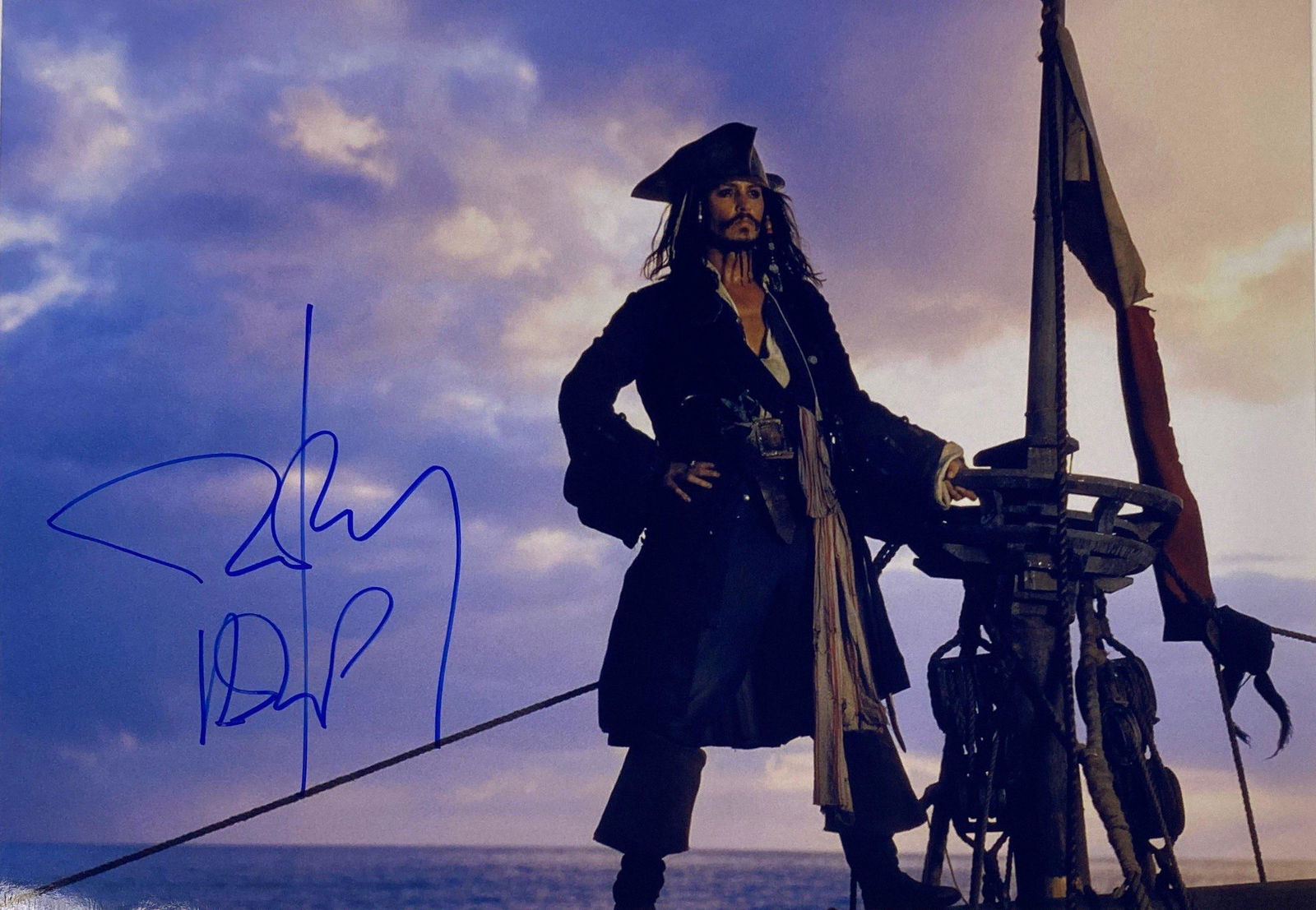 Autograph Signed Johnny Depp Photo (1 of 1)