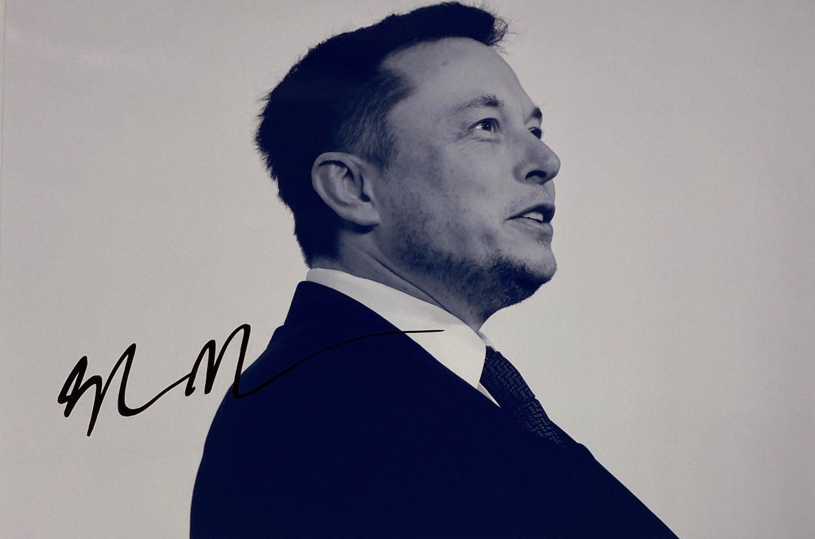 Autograph Signed Elon Musk Photo (1 of 1)