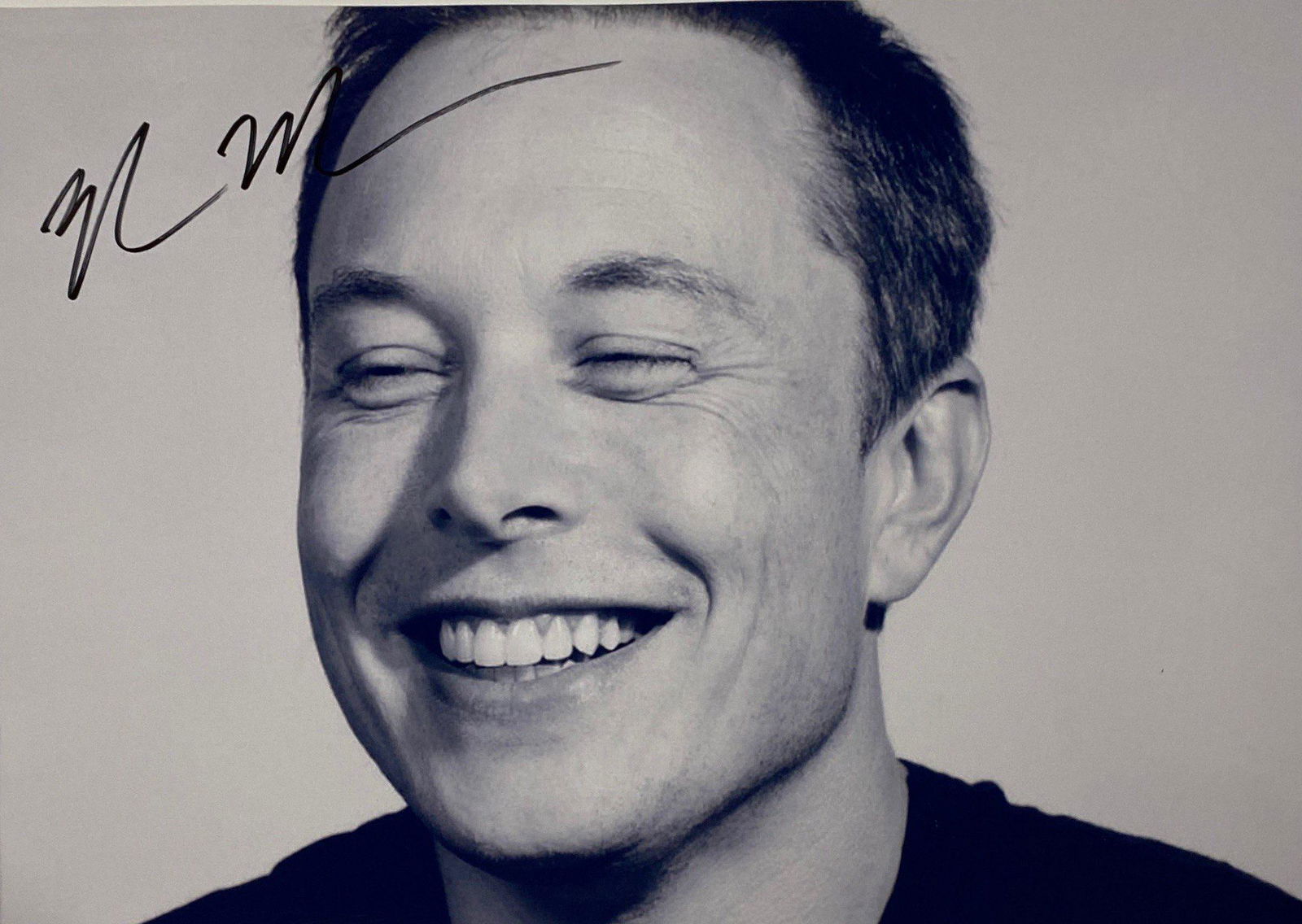 Autograph Signed Elon Musk Photo (1 of 1)