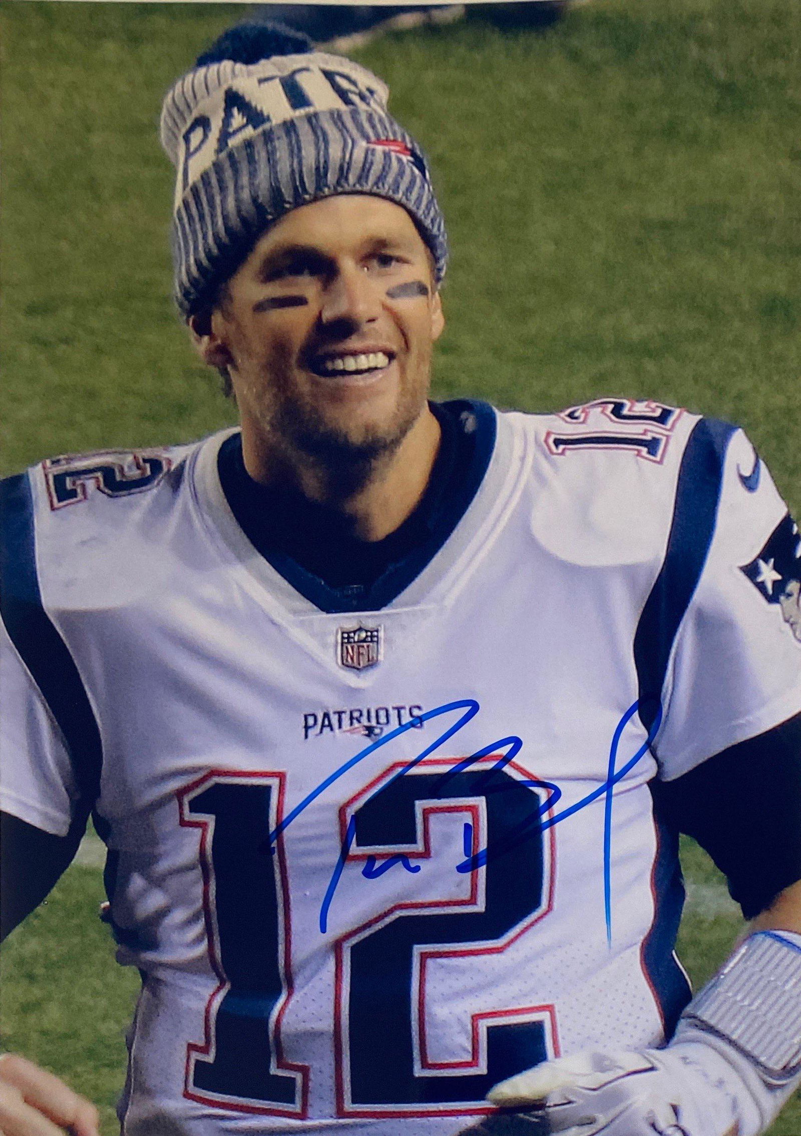 Autograph Signed Tom Brady Photo (1 of 1)