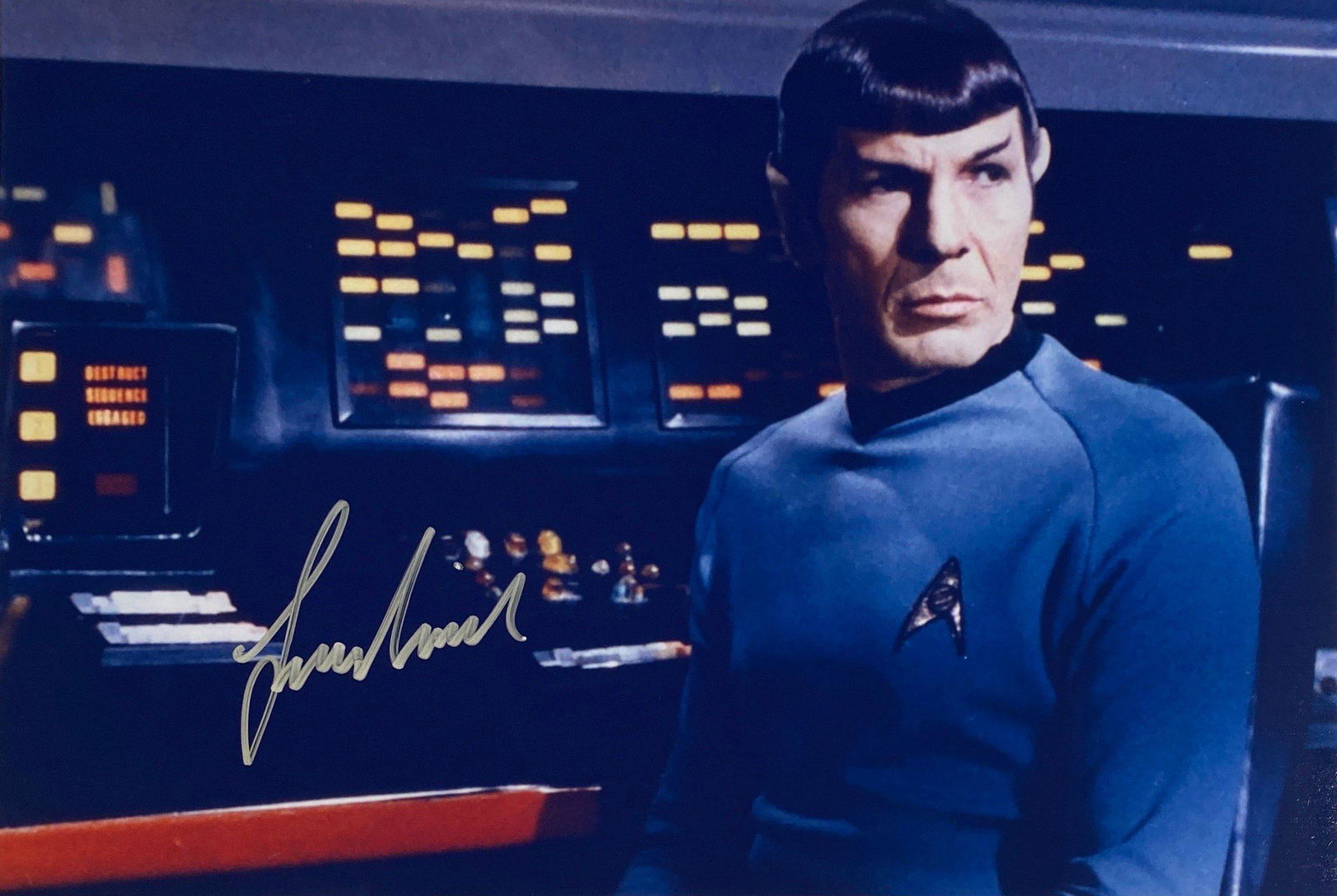 Autograph Signed Leonard Nimoy Photo (1 of 1)